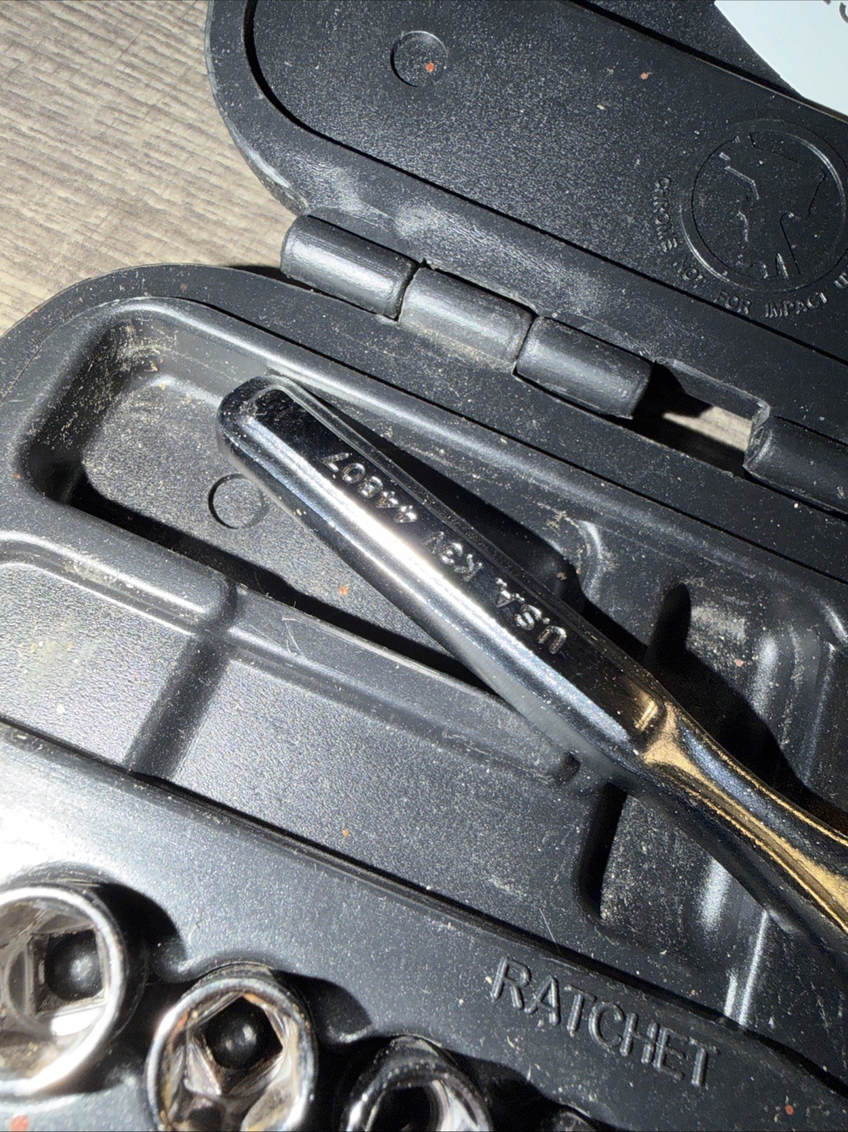 Sears Craftsman USA 11-piece 1/4″ Drive Socket Wrench Set Case, 9-34860