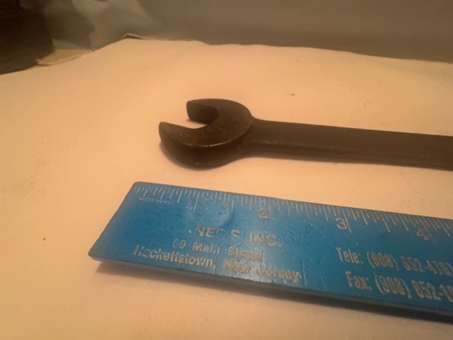 MADE USA – VINTAGE BILLINGS HEAVY DUTY 1″ X 15/16″ OPEN END WRENCH