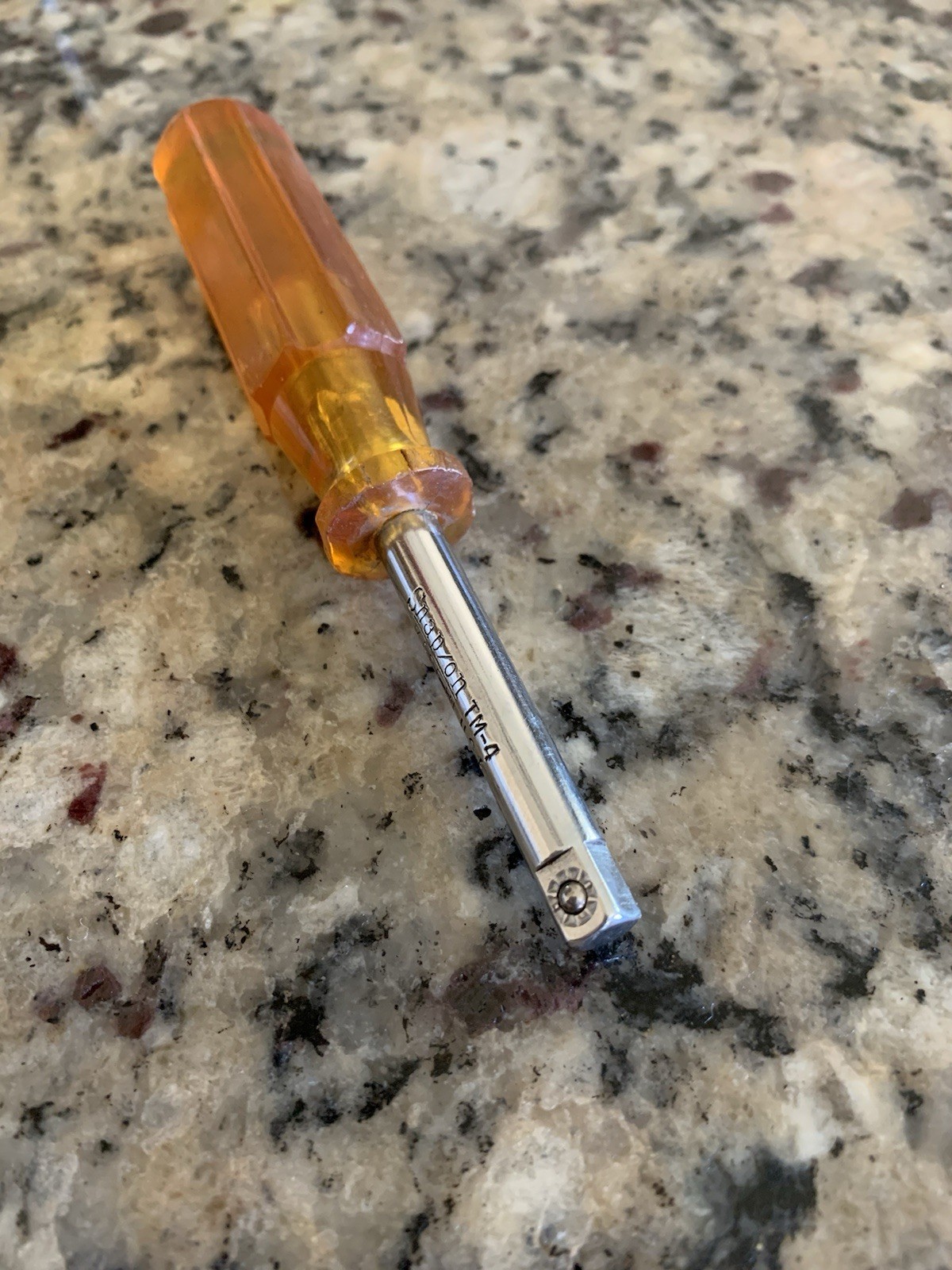 🟡 Vintage Super Snap-On TM4 1/4″ Socket Shank Driver CLEAR AMBER HANDLE