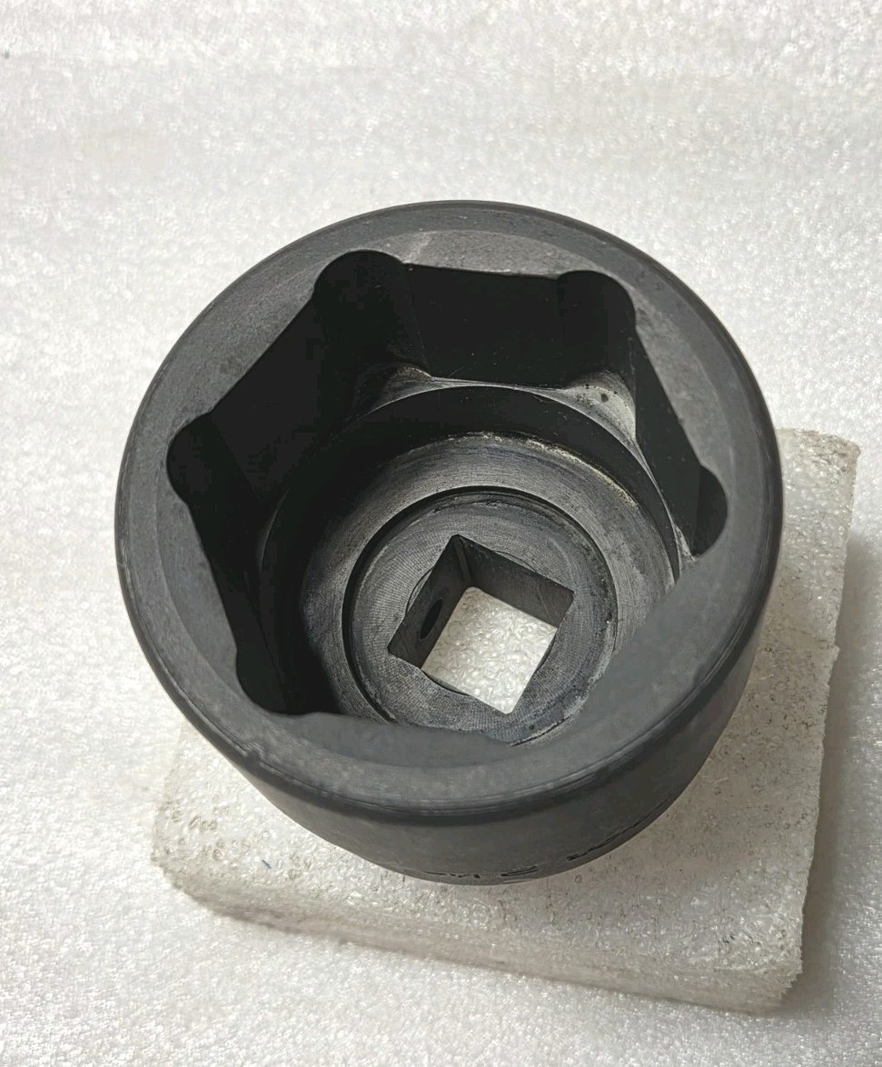 SNAP-ON IM662A 2-1/16” SHALLOW IMPACT SOCKET, 3/4″ DRIVE, 6 POINT USA
