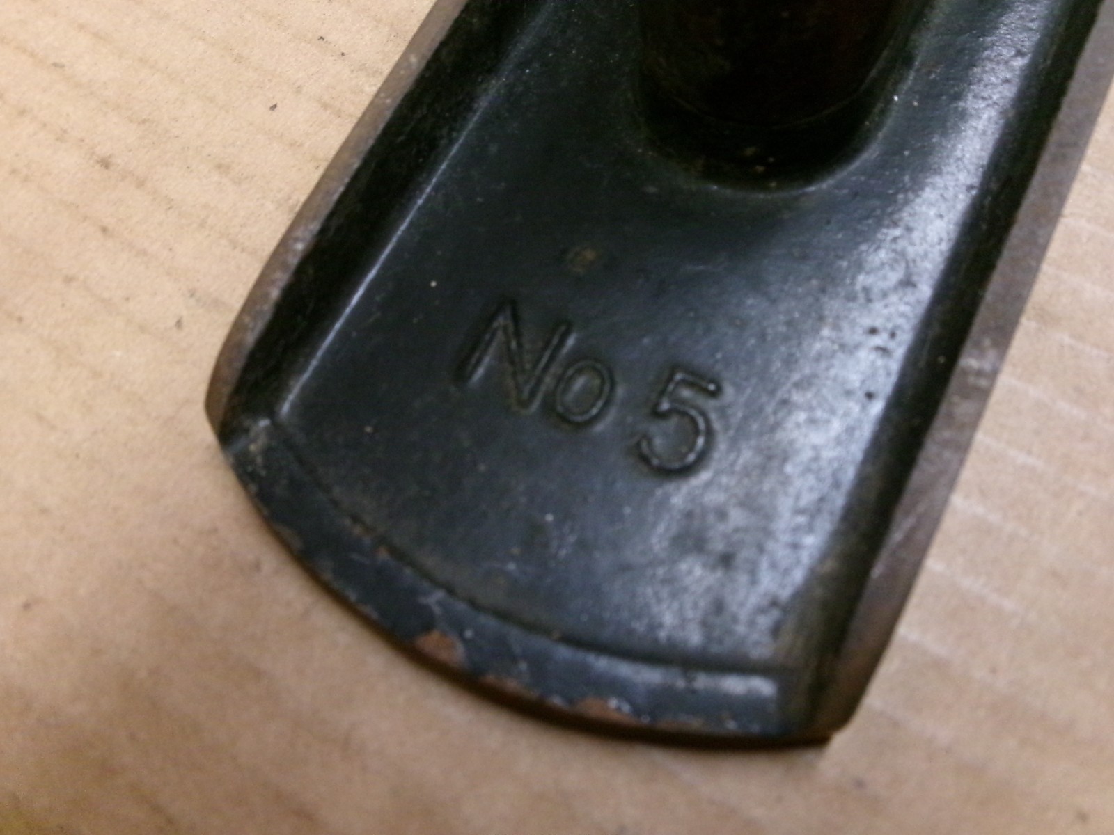 Vintage Stanley BAILEY Hand Plane No. 5 Woodworking Tool Corrugated Bottom