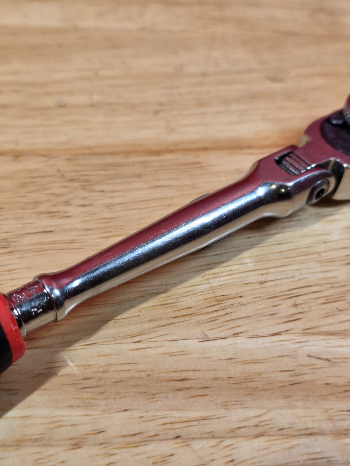 Snap-on THLX72 1/4″ Locking Flex Head Soft Grip Ratchet RED & Blue-Point Spinner