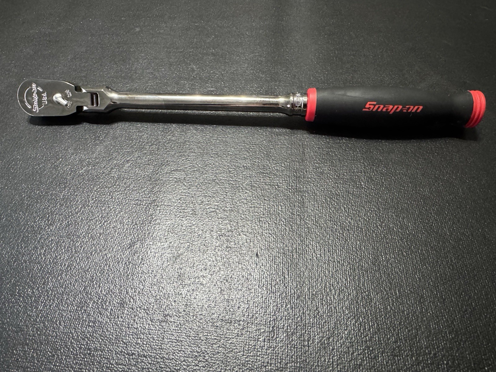 3/8″ Drive Dual 80® Technology Soft GripLong Handle Flex-Head Ratchet (Red)