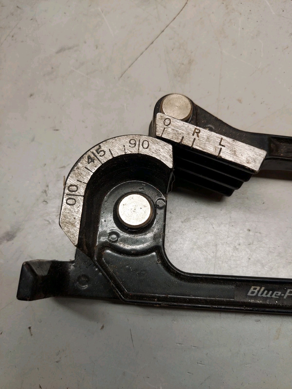Blue Point 3/16″ 1/4″ 5/16″ 3/8″ 4 In 1 Tube Bender 180° TBS200A
