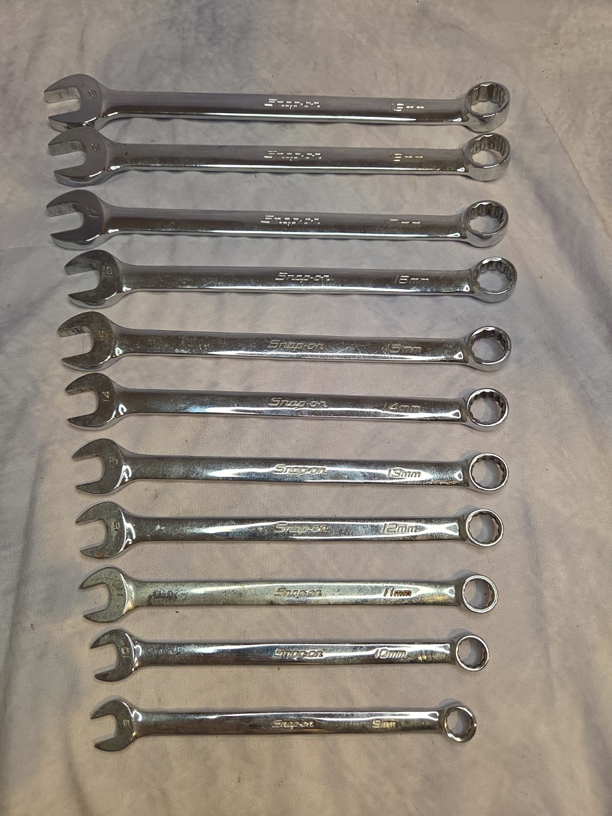 Snap-On Tools 11-Piece Metric 9mm-19mm Combination Wrench Set OEXM