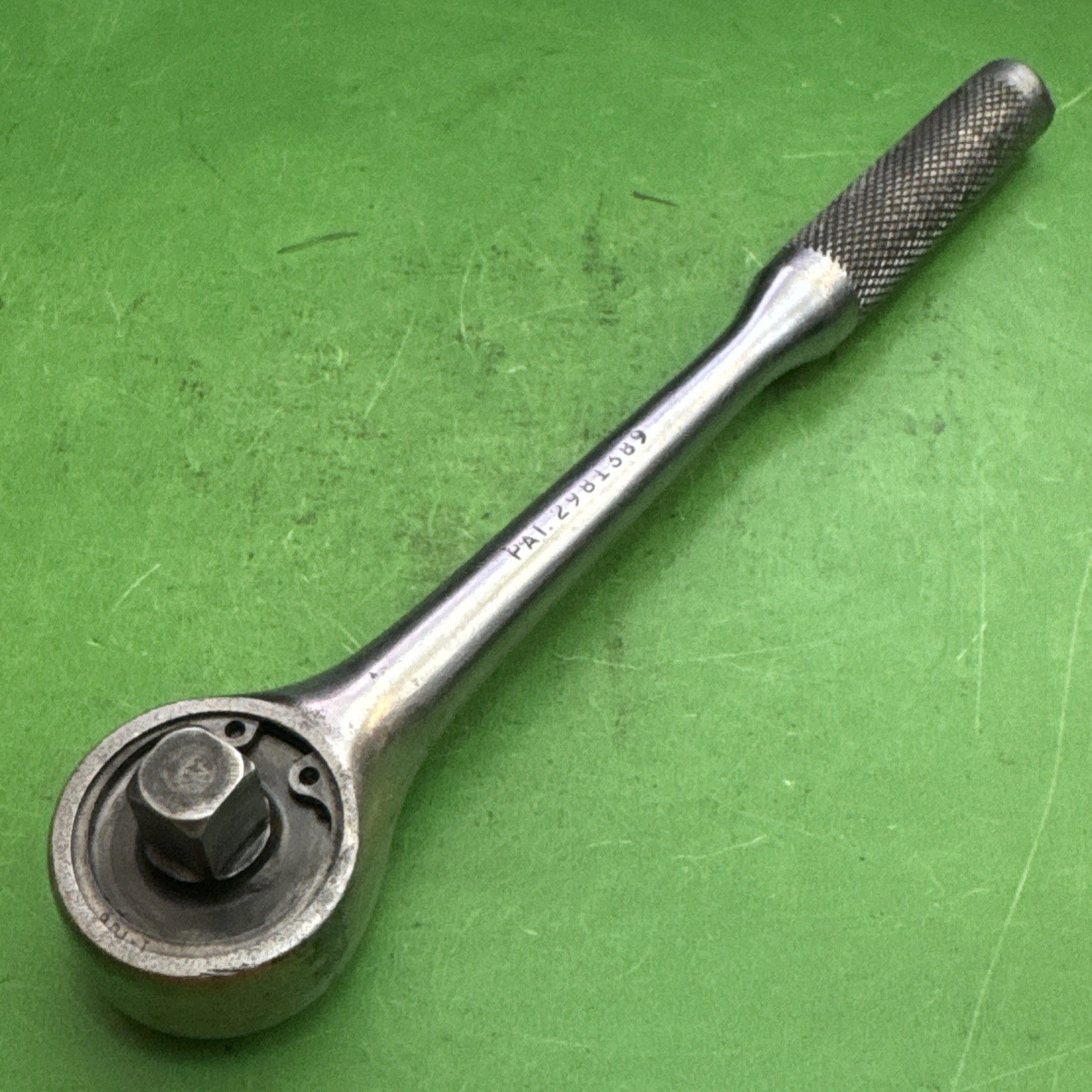 Mac Professional Tools USA Vintage 3/8″ Drive Knurled Handle Ratchet Model X8R