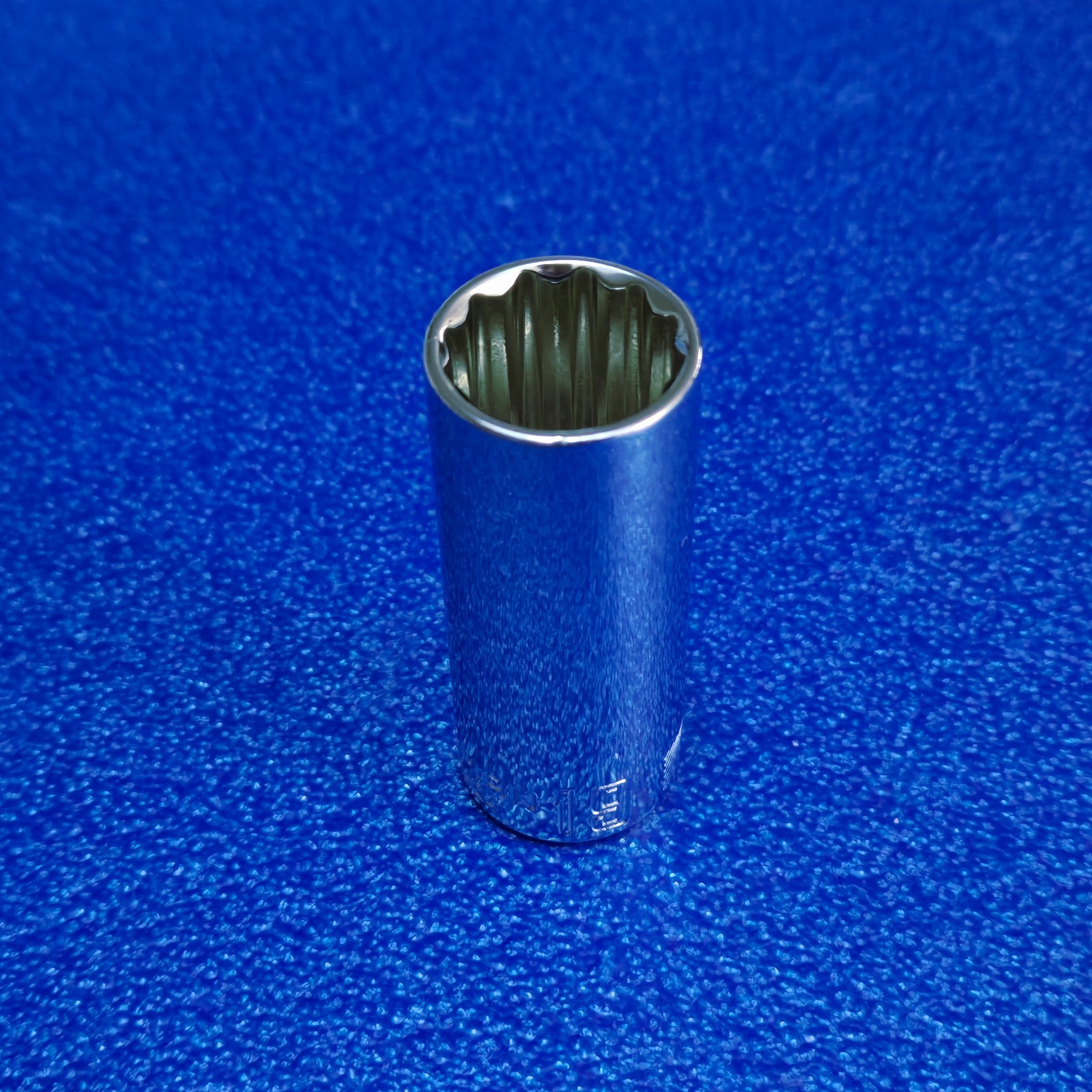 19mm NEW CRAFTSMAN DEEP 3/8″ DRIVE 12 POINT SOCKET P/N CMMT44424 SHIPS FREE