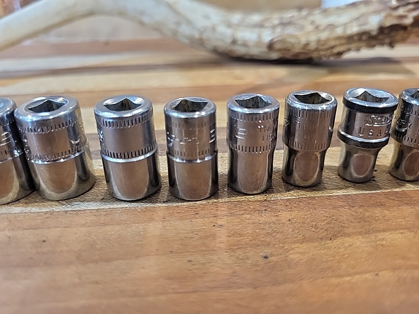 Snap On Tools 113TMMY 13 Pc. 1/4″ Dr. Metric 6 Pt. Shallow Socket Set 4-15mm