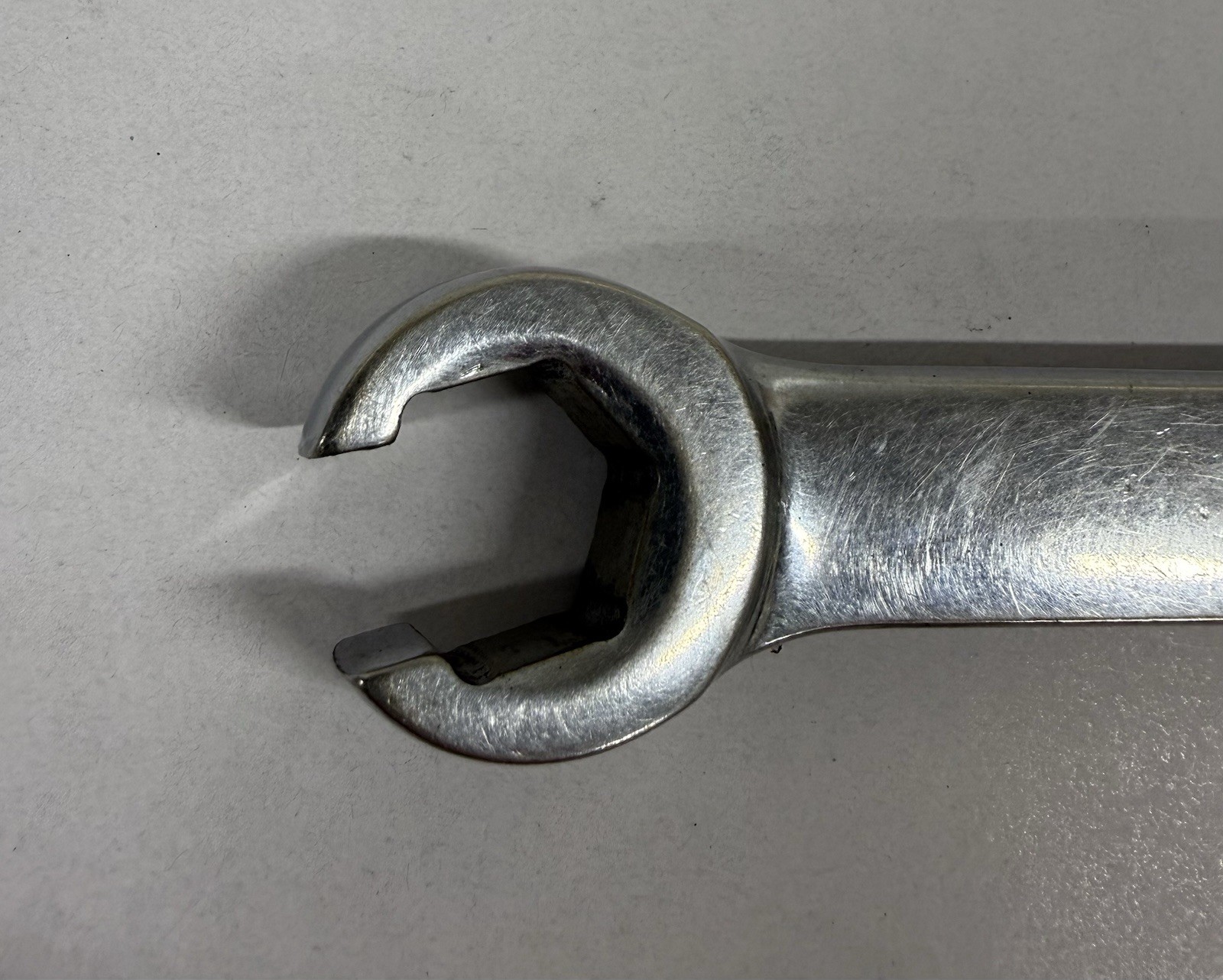 Snap On 5/8″-11/16″ 6PT SAE Chrome Flare Nut End Wrench RXFS2022A