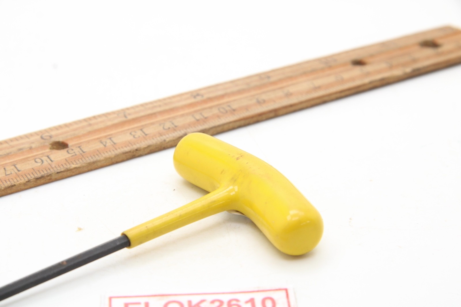 Bondhus 13207 1/8″ SAE Hex T-Handle 4.75″ Length Yellow Soft Grip USA