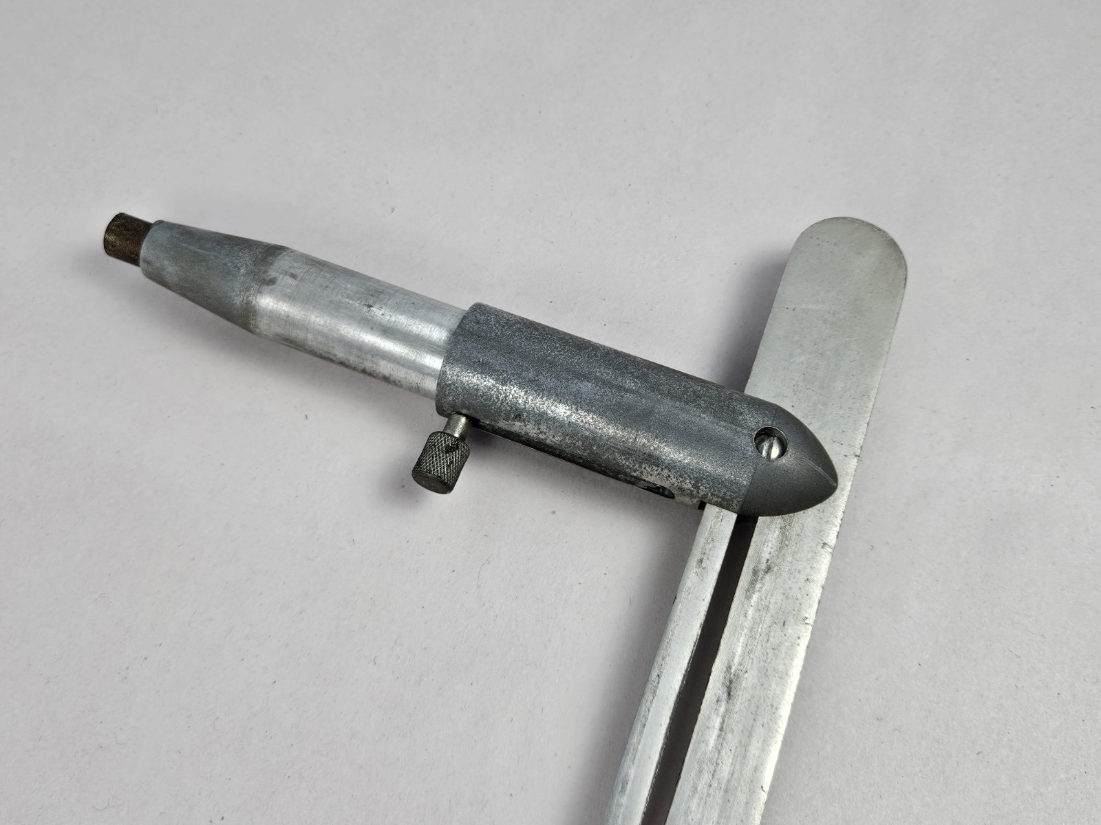 Snap-On WAC-1 Torsion Bar Gauge Mopar Ride Height Level Tool Pair 1 Cracked Vial