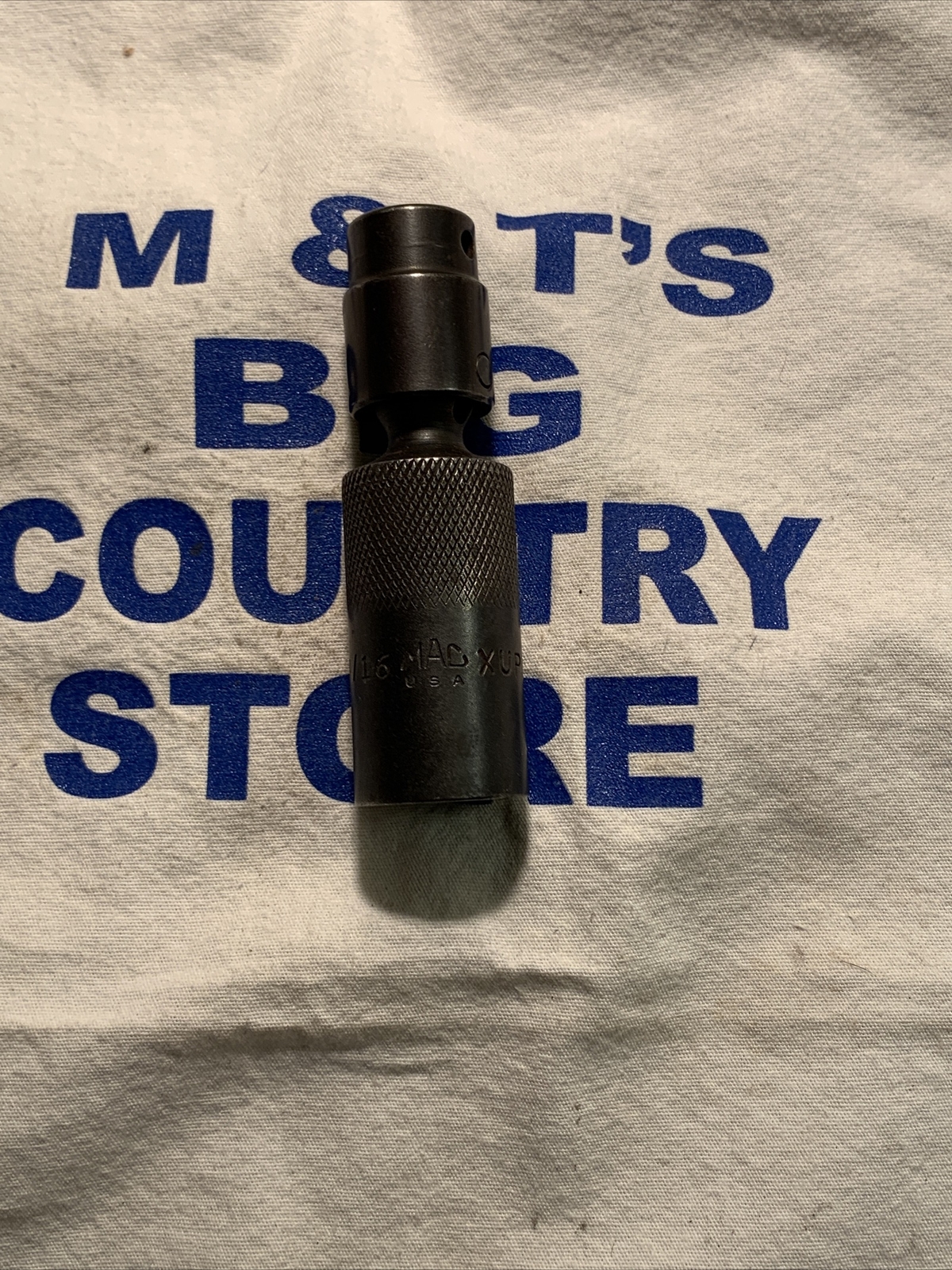 Mac Tools USA 3/8″ Drive 6pt 13/16″ Impact Spark Plug Swivel Socket XUP266DP