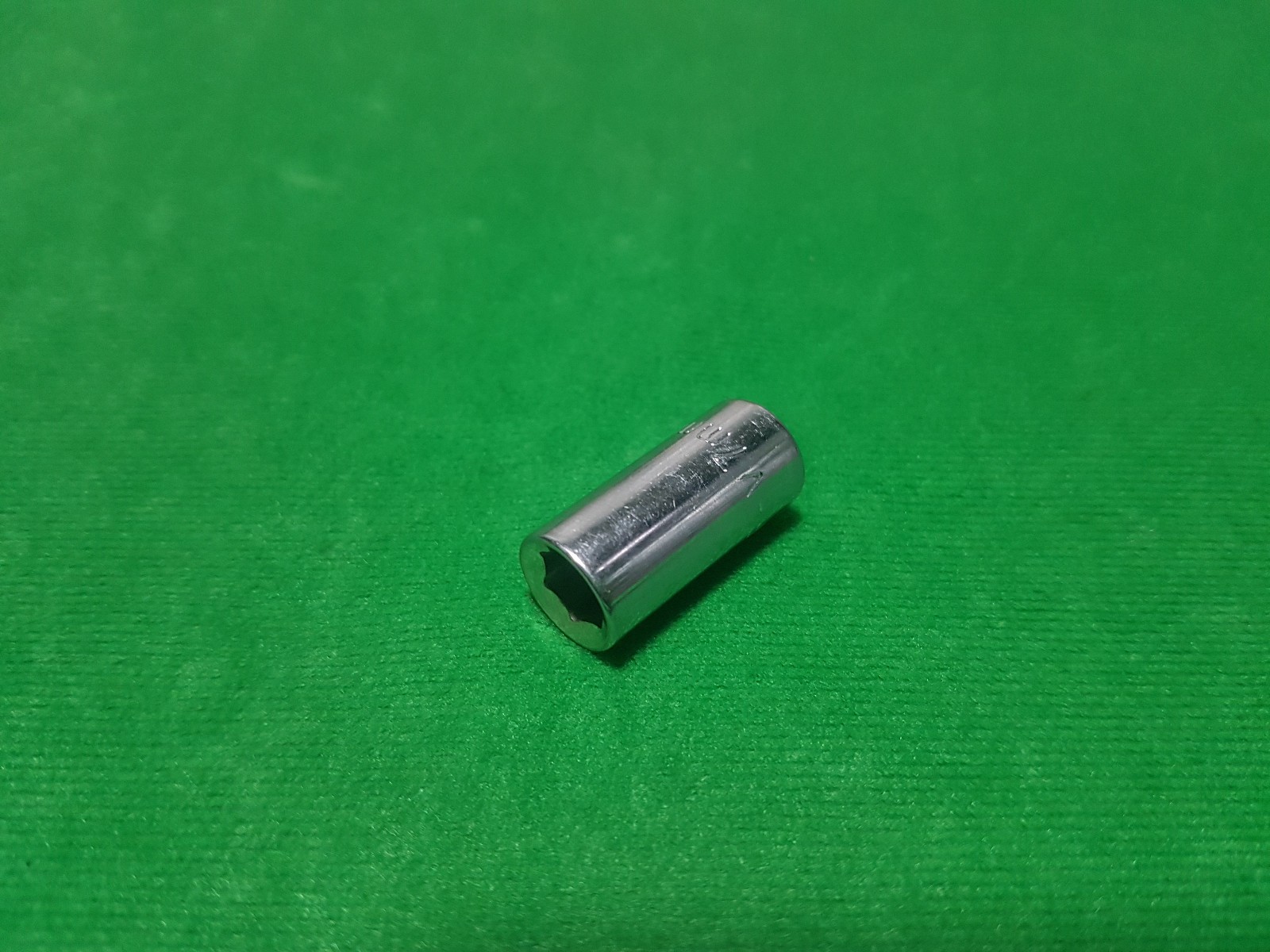 Standard 1/4″ drive 7mm chrome vanaduim shallow socket 6 point *FAST FREE POST*