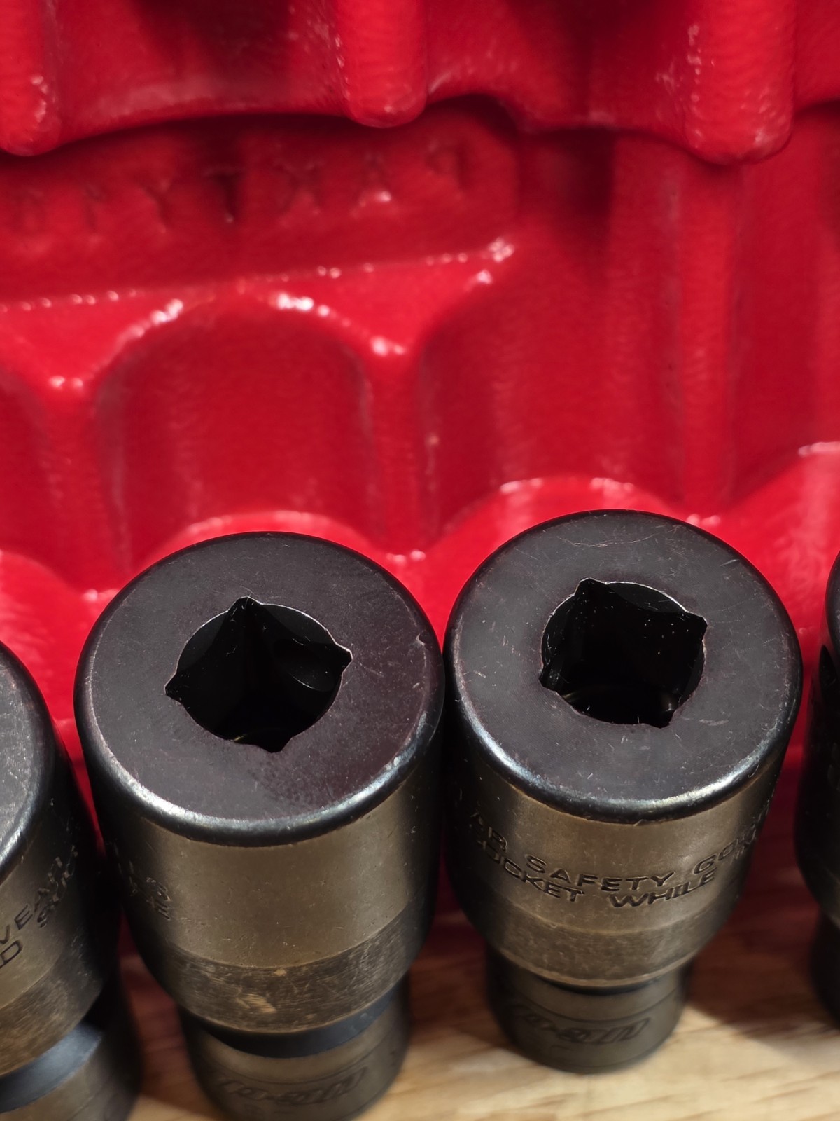 Snap-on 205IPF UNUSED 5-Piece 3/8″ Drive 6pt Shallow Impact Swivel Socket Set