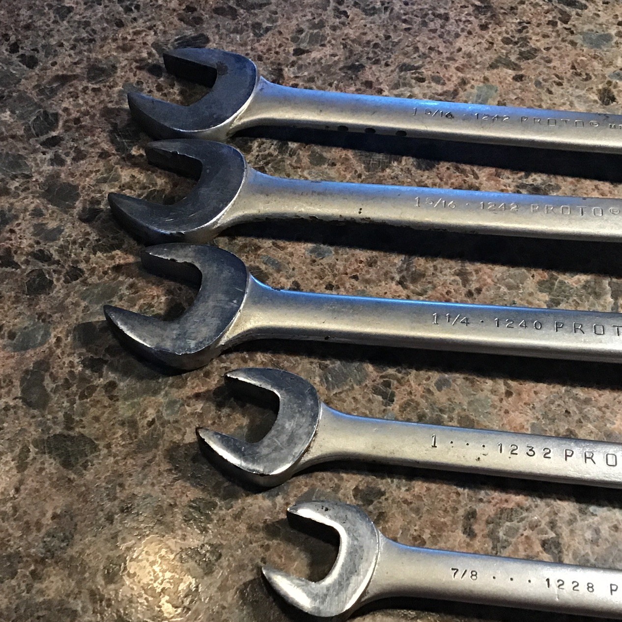 Proto Professional Combination Wrench Set 7/8, 1, 1 1/4, 1 5/16 (2) Total Of 5