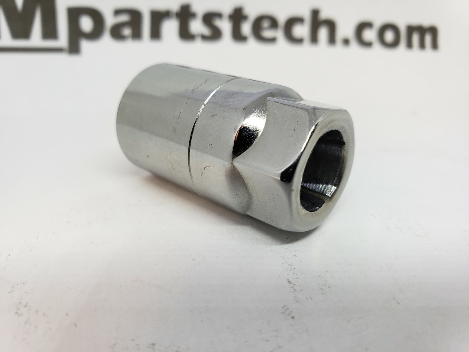 Stubby Short 5/8″ Spark Plug Socket for tight areas, headers, snowmobiles