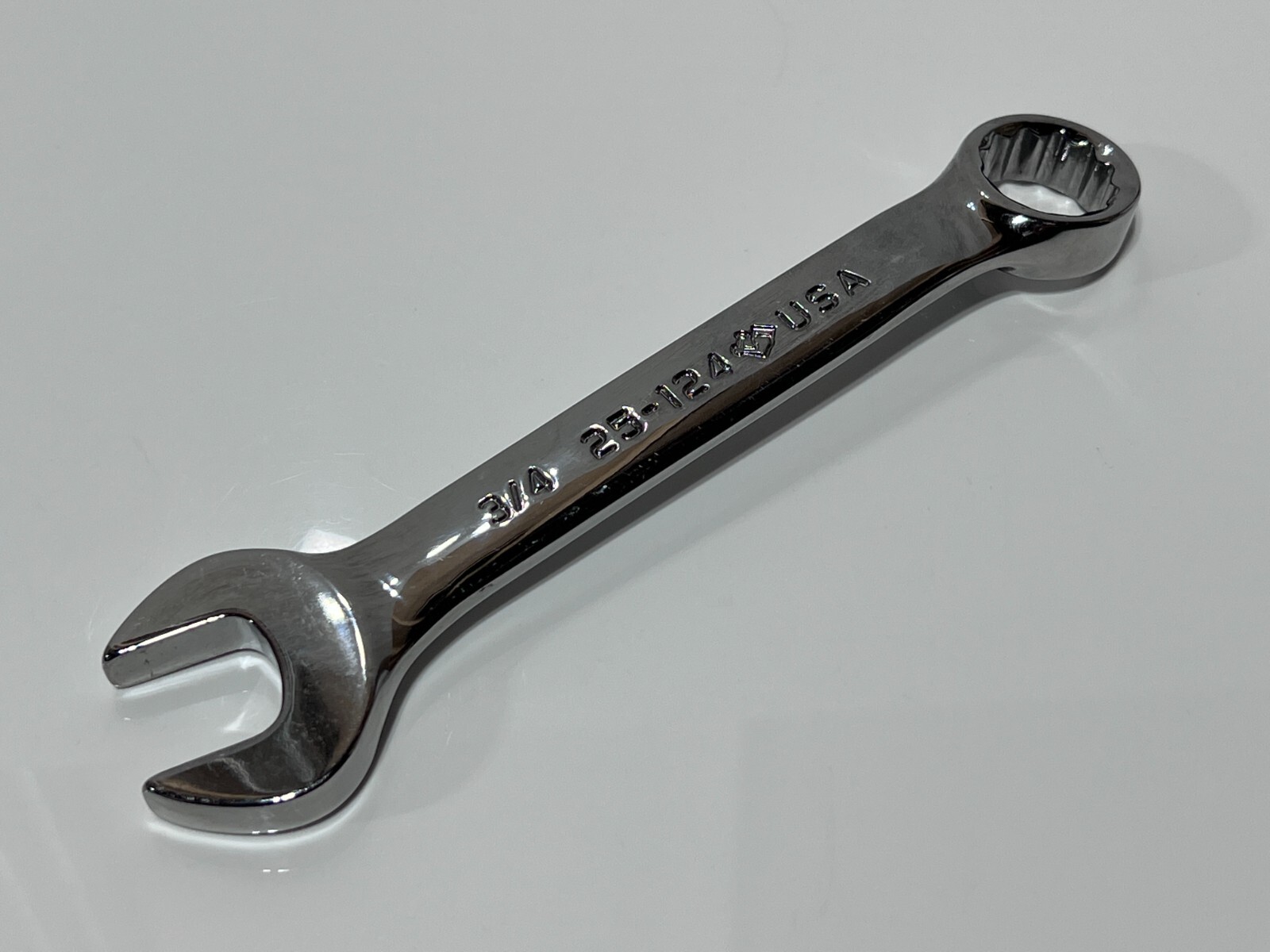 Armstrong Tools USA 25-124 SAE 3/4″ Full-Polish Combination Wrench – 12 Point