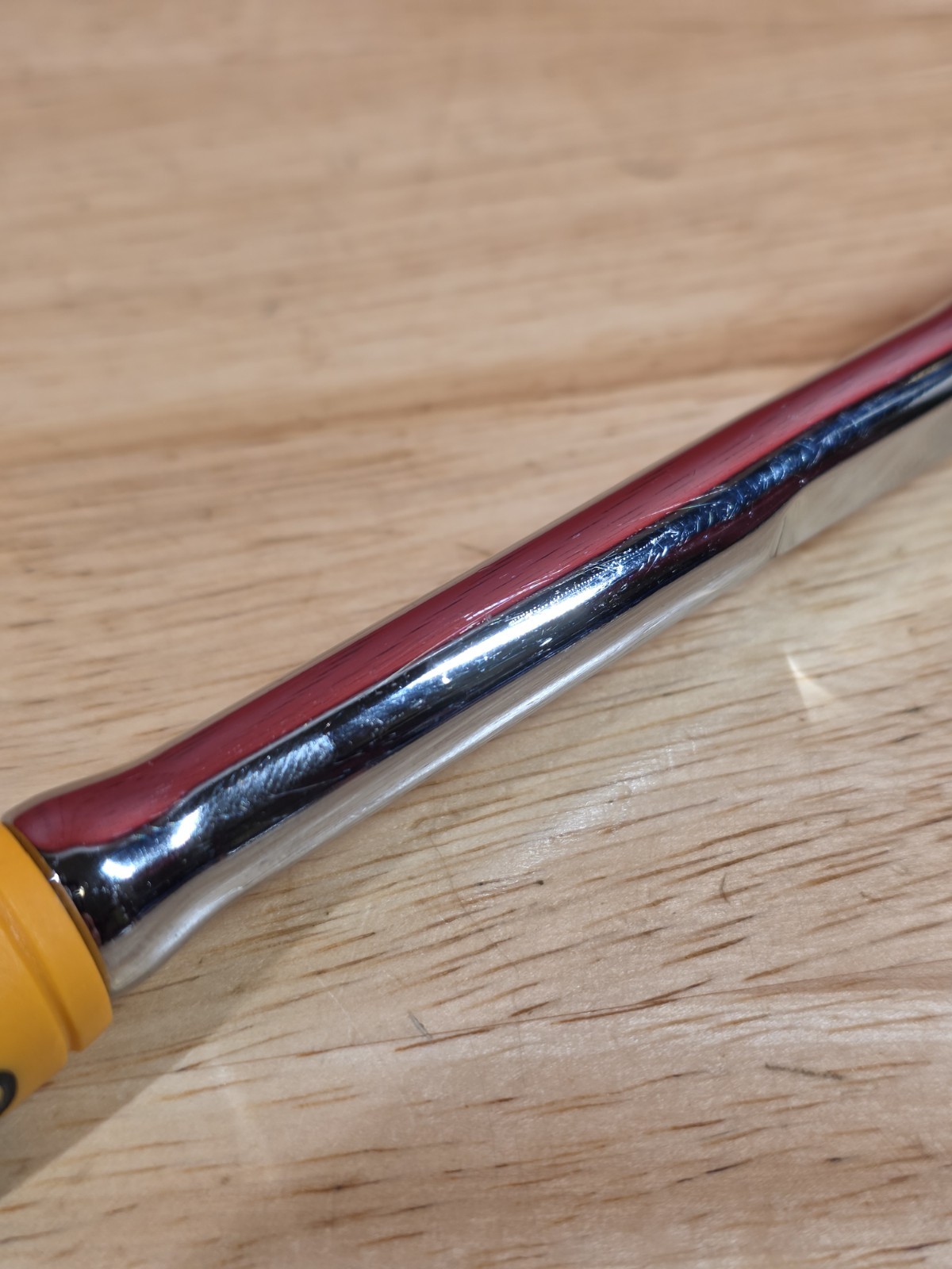 GEARWRENCH 81055 1/4″ Drive 9″ Cushion Grip 120XP Locking Flex Head Ratchet NICE