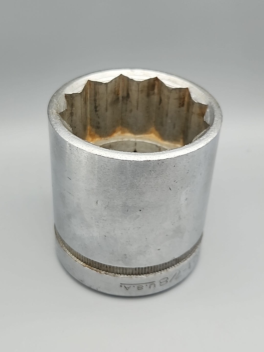 2260 Indestro Socket 1-7/8″ 3/4″ Drive