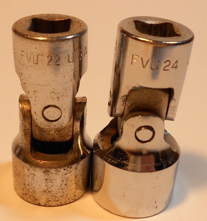 Snap On 3/8″ Drive 11/16 FVU22 & 3/4 FVU24 12Pt Wobble Swivel Sockets 12pt. S16