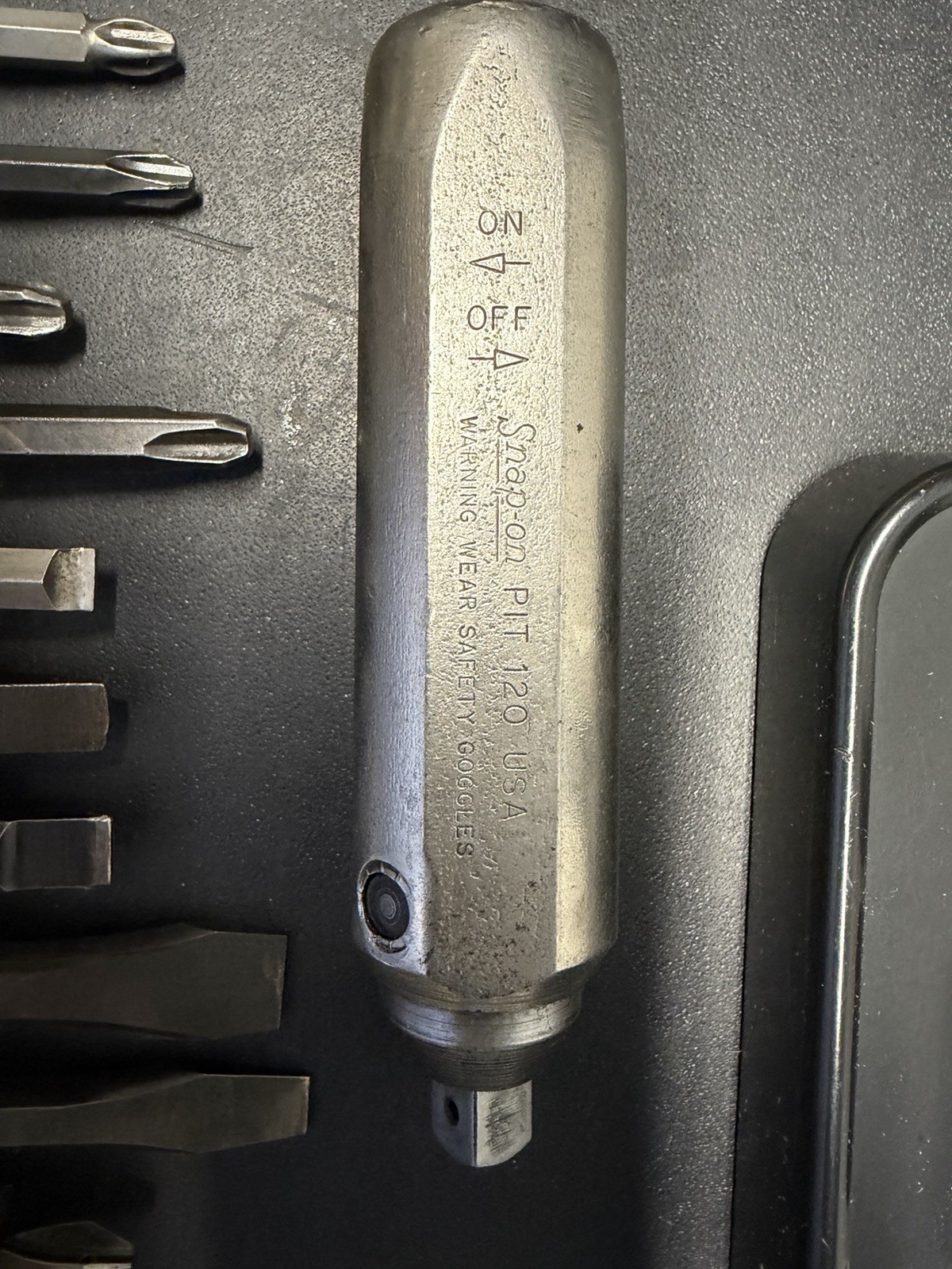 Snap-On PIT120 3/8” Drive striking Impact driver With 12 Sockets