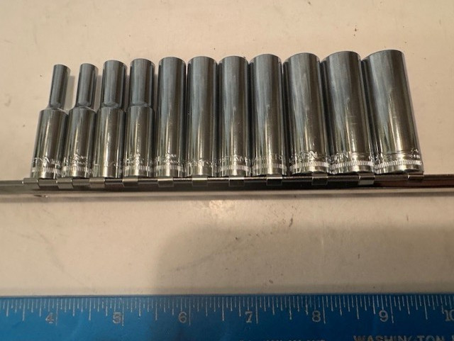 NEW Craftsman 1/4″ DRIVE 11 PC METRIC 6 POINT DEEP SOCKET SET + RAIL