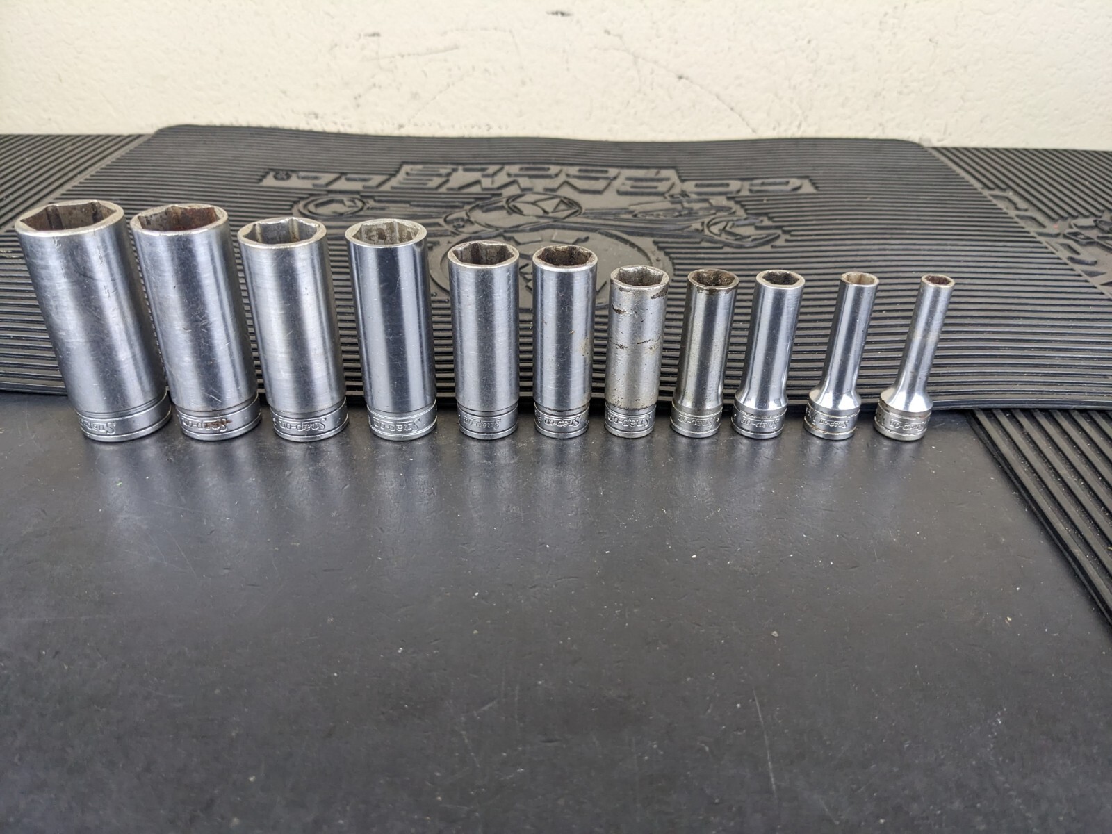 #bg227 Snap on Tools 211SFSY 3/8″ Drive Deep Chrome Socket Set Socket Set