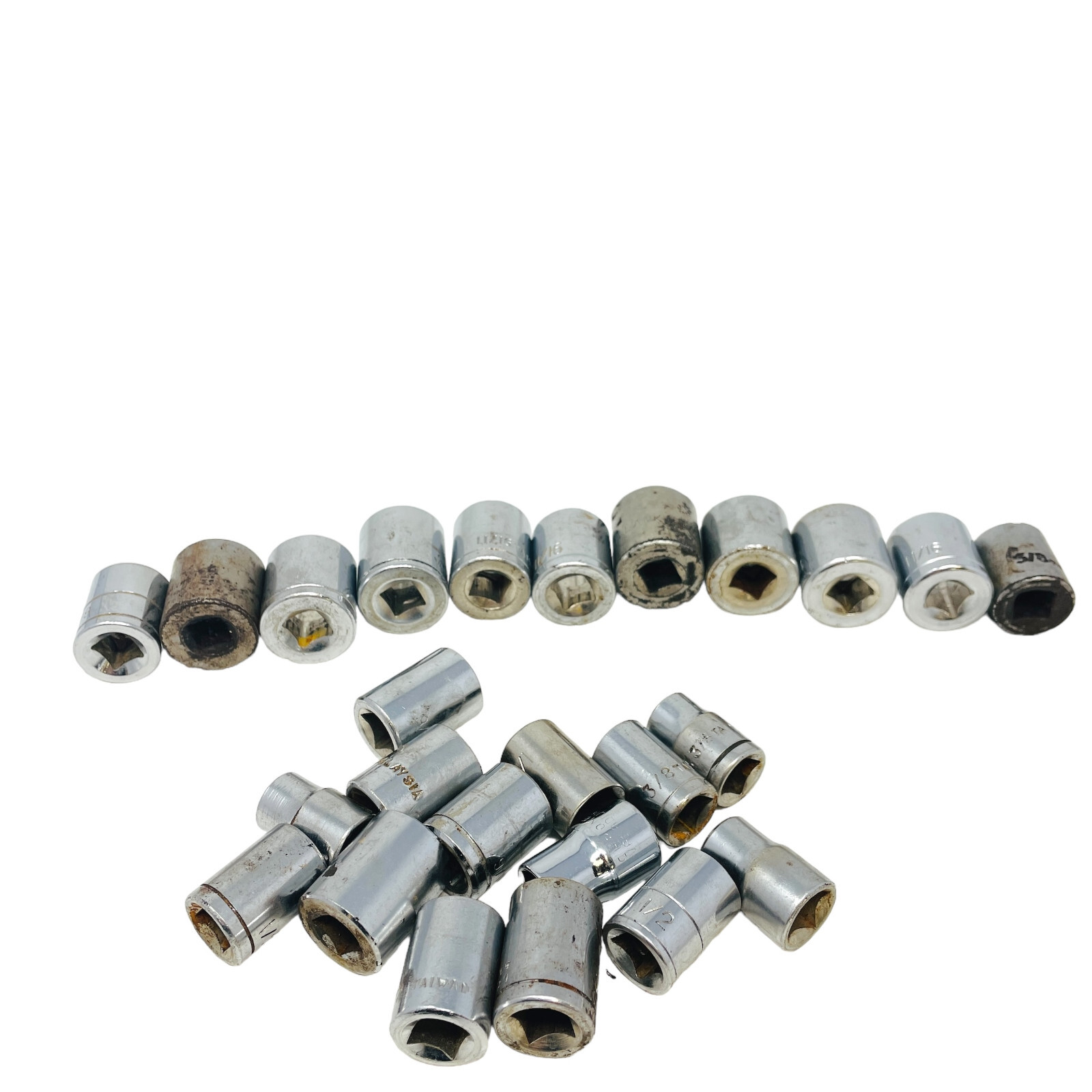 25 Pcs K-Mart and Assorted 1/2 in, 3/8 in, 11/16 in Socket Set