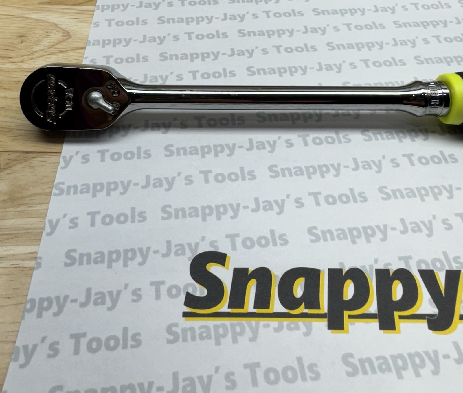 Snap-on Tools USA NEW 3/8″ Drive HIVIZ Soft Grip LONG Fixed Head Ratchet FHL80HV