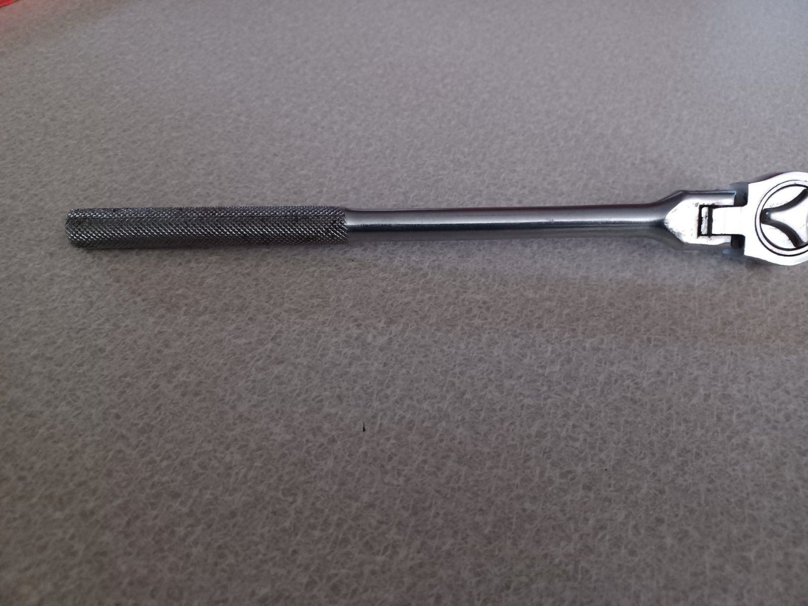 GearWrench 81012F – 84 Tooth 1/4″ Drive Flex Head Ratchet + 3/8 dr lot of 2