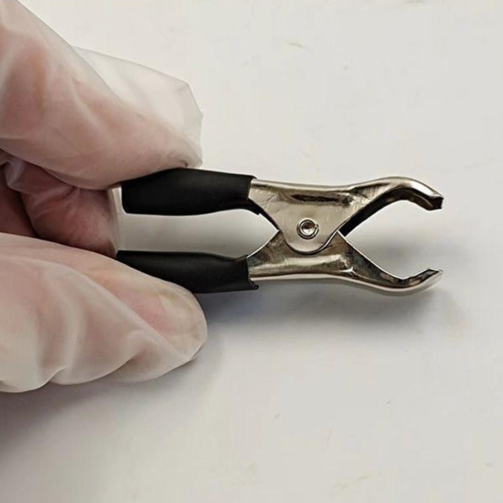 Compact Voltage Tester for Cars User Friendly Tool for Electrical Inspections
