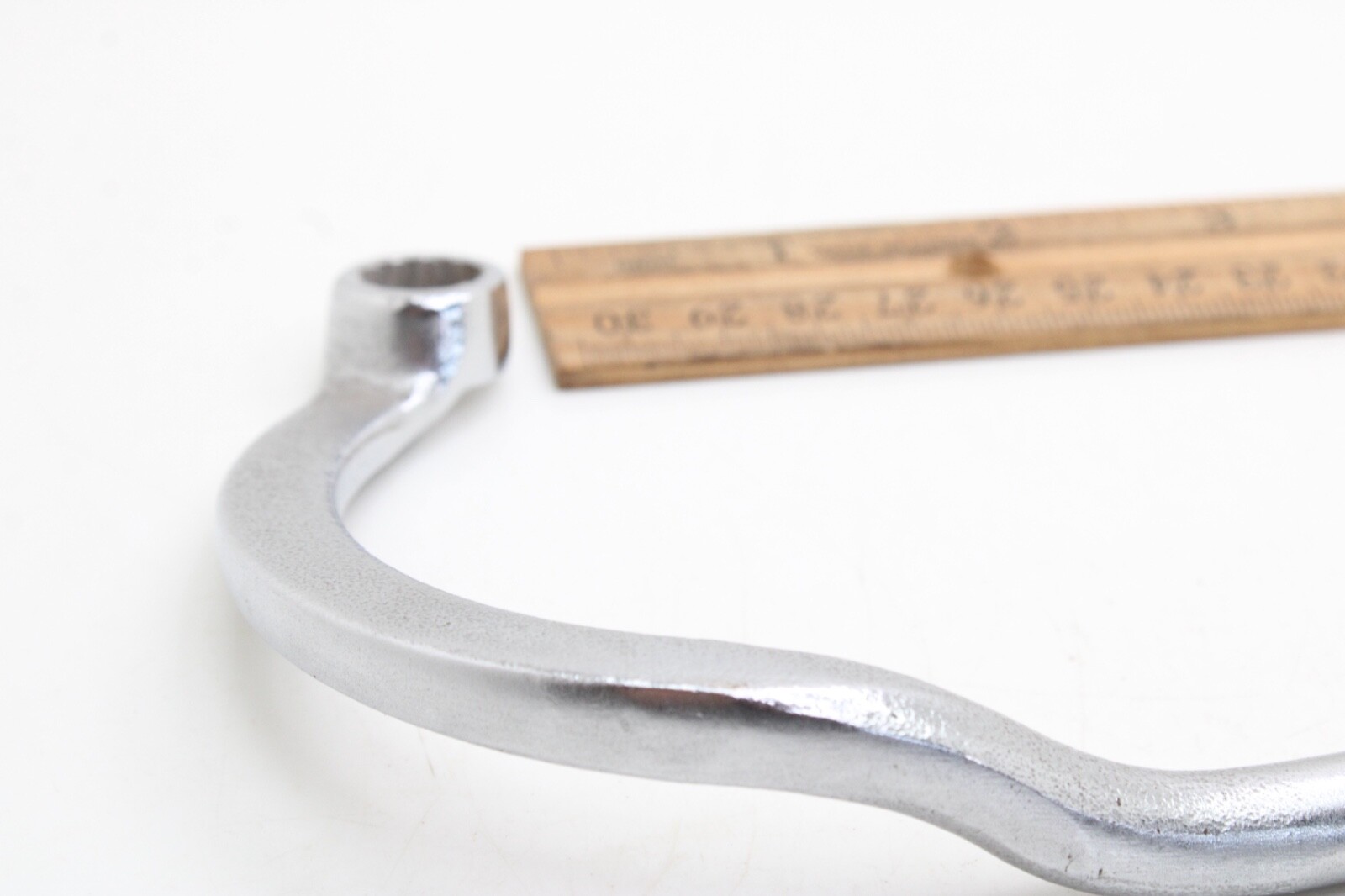 Snap-on S9624A 11MM Metric 12 Point Door Hinge Wrench GM Chevy Pontiac Olds USA