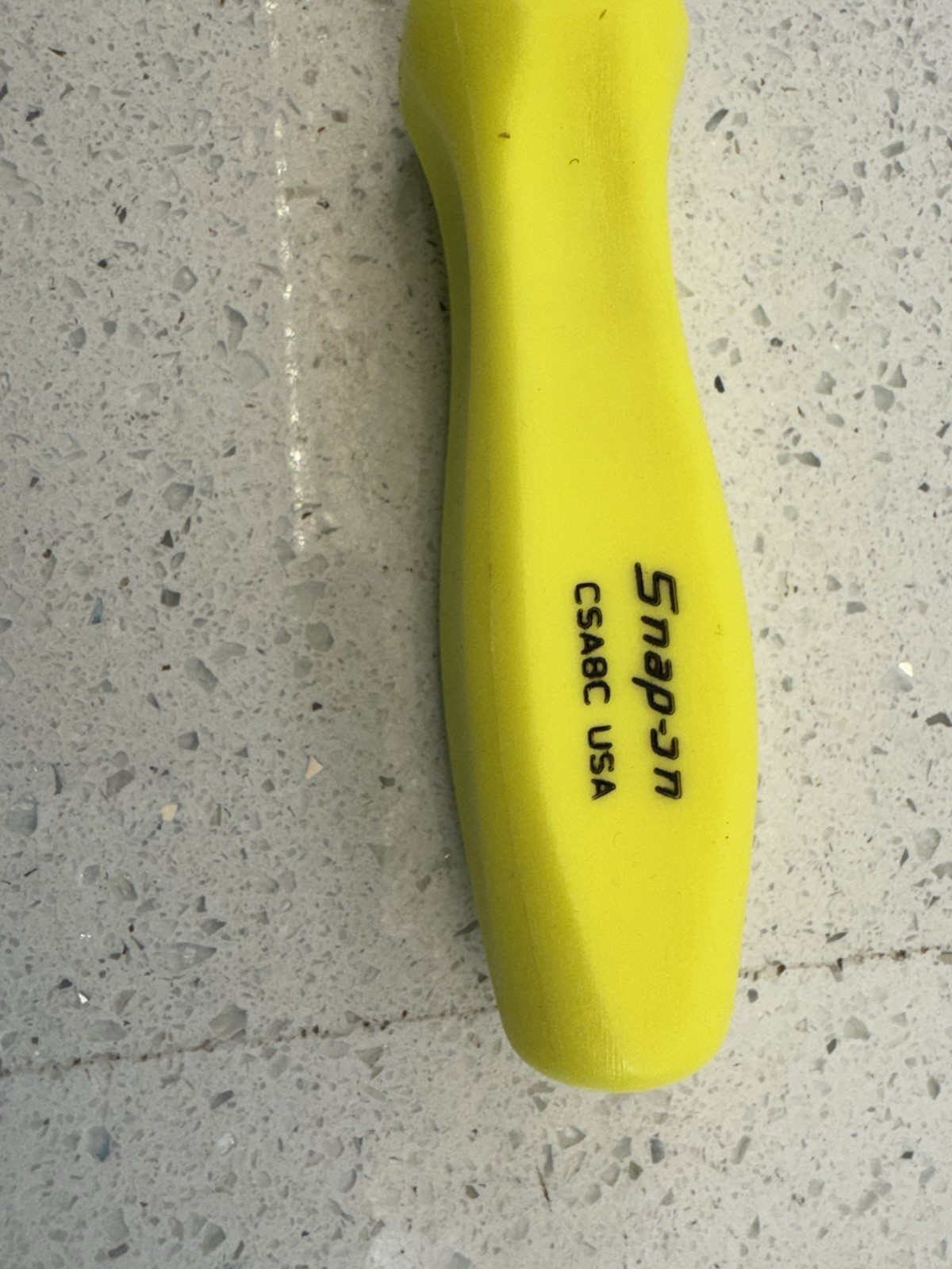 Snap-on Tools USA NEW Hi Viz Yellow Hard Handle 8″ Rigid Carbon Scraper CSA8C