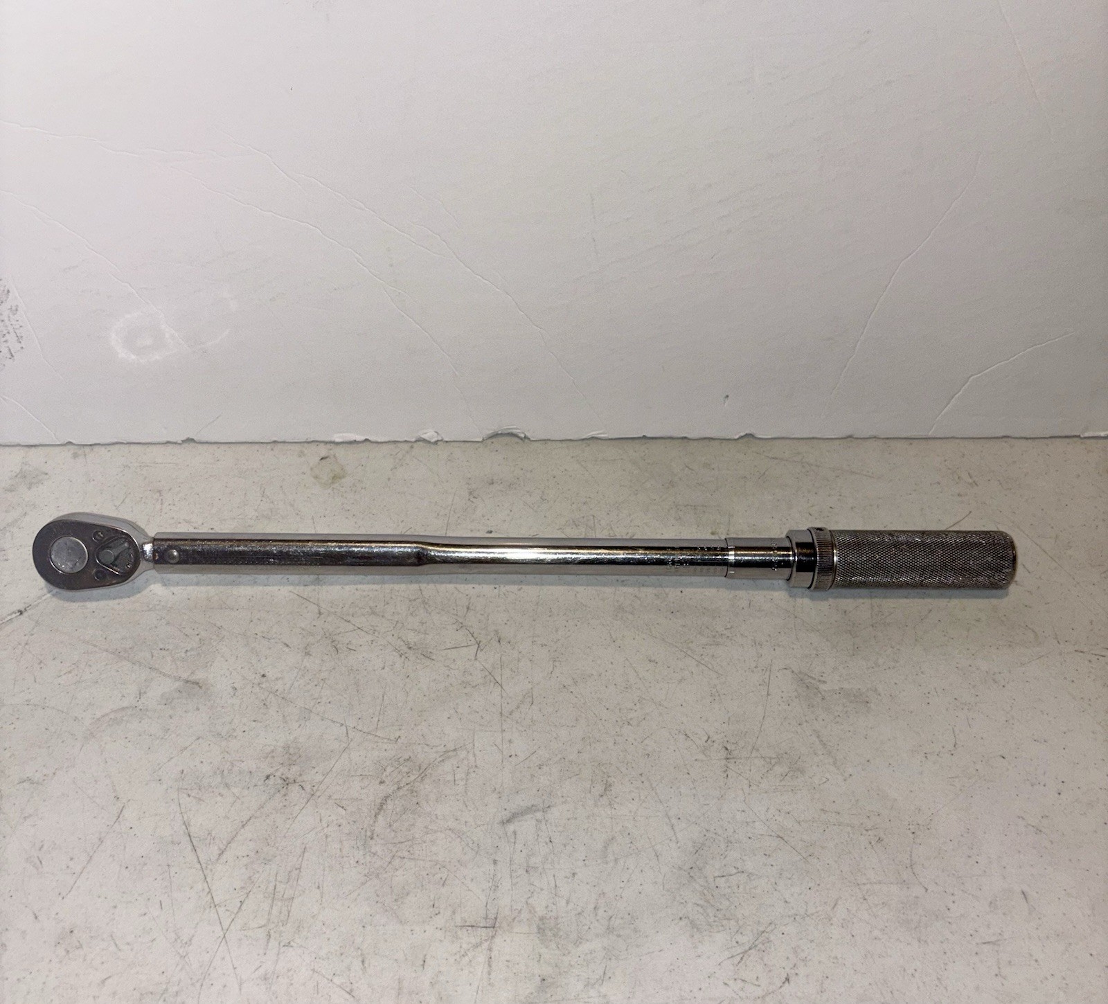 Snap On Qjr3200c, 1/2” Drive Torque Wrench, 30-200 Ft Lb Tool