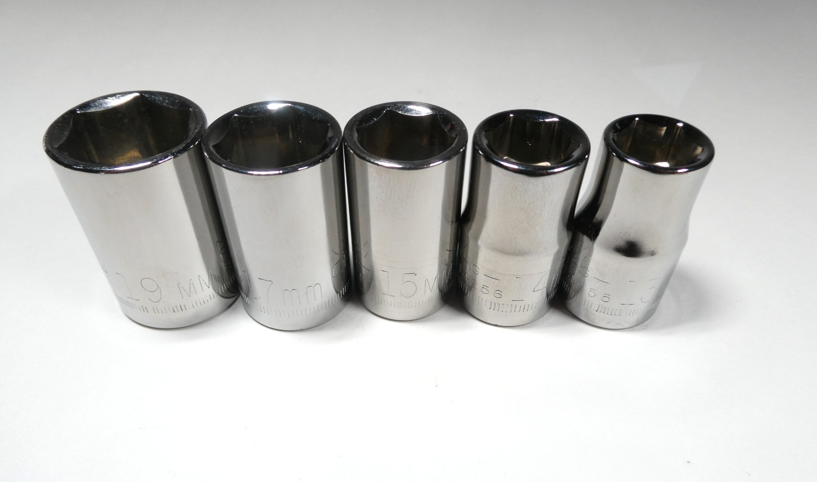 Craftsman 1/2″ Drive 5 PC 6 PT Shallow Metric Assorted Sockets Made In USA