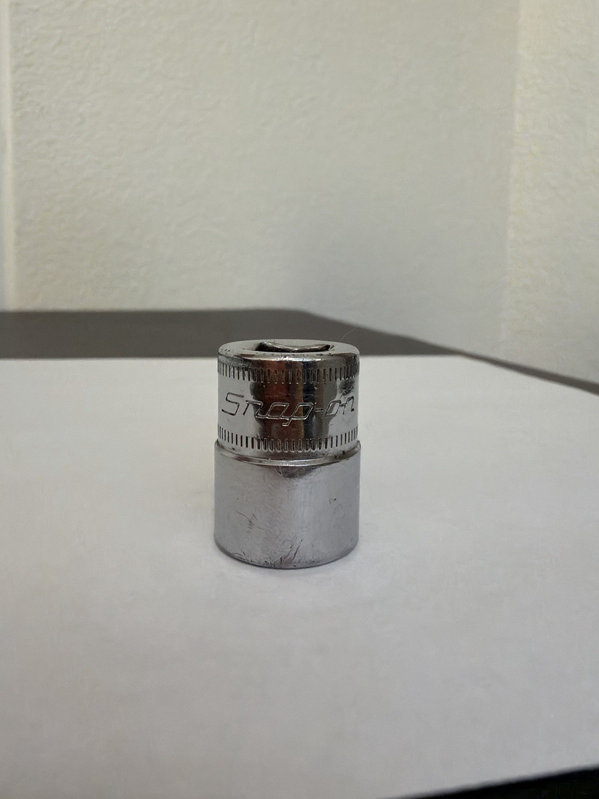 Snap-On Tools 3/8″ Dr. 14mm Metric 6 Point Shallow Chrome Socket FSM141A USA