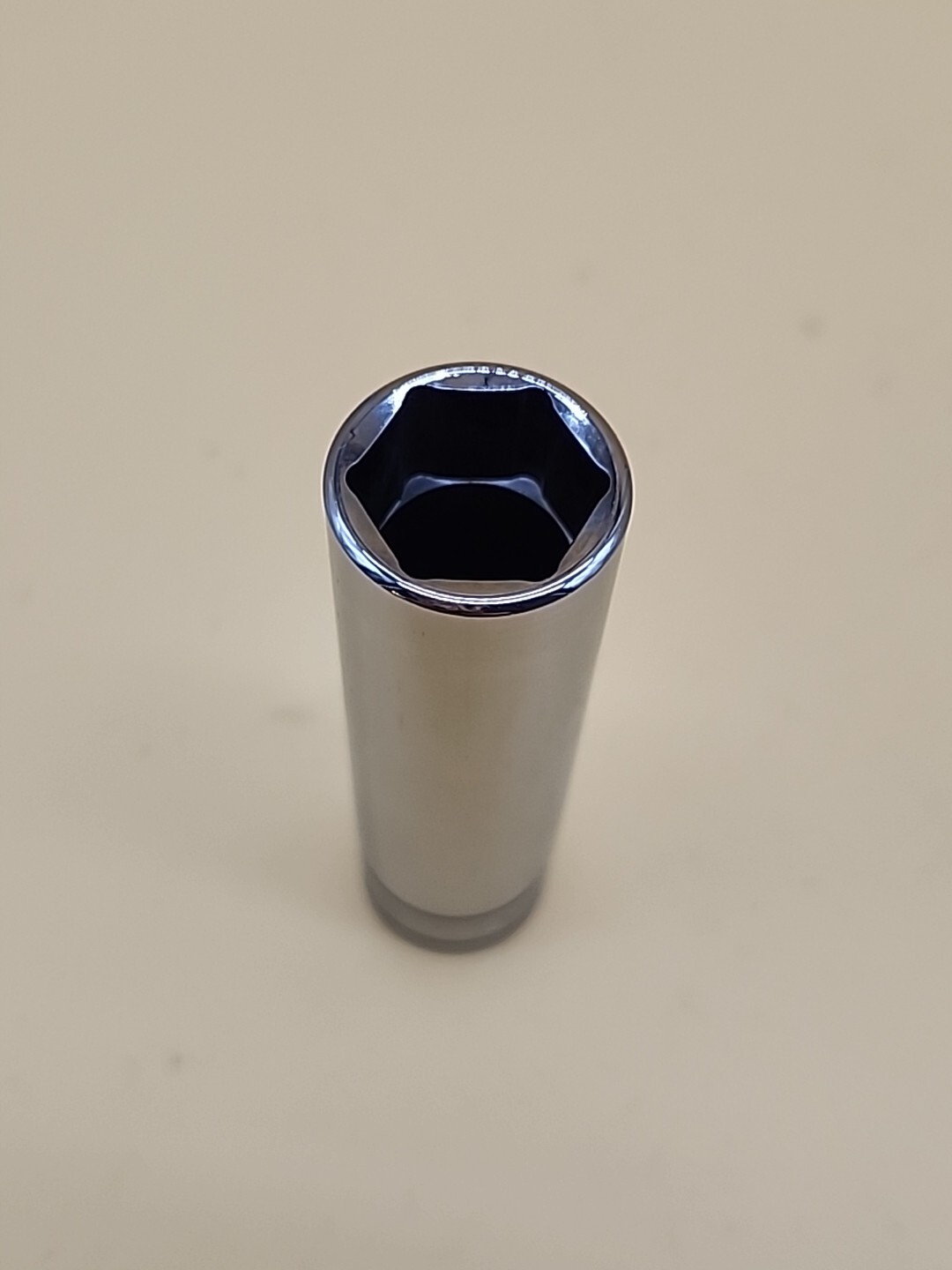 Snap-on Tools TS221 11/16″ SAE Flank Drive Deep Socket 1/2″ Drive 6 Pt USA