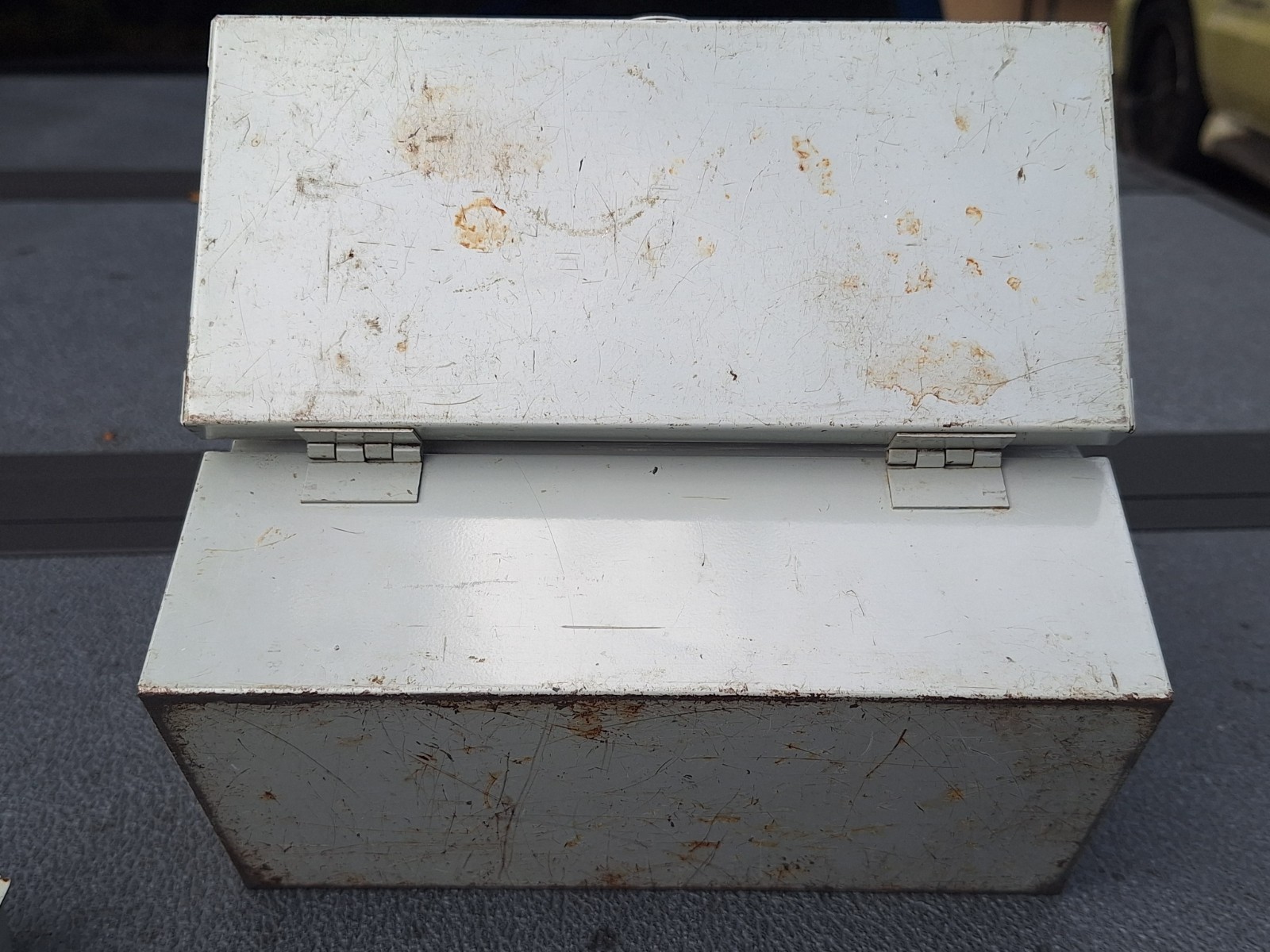 RARE 1968 Snap On R5094 30-pc Small Bolt & Nut 1/4 & 3/8 Socket Set w/GREY Case