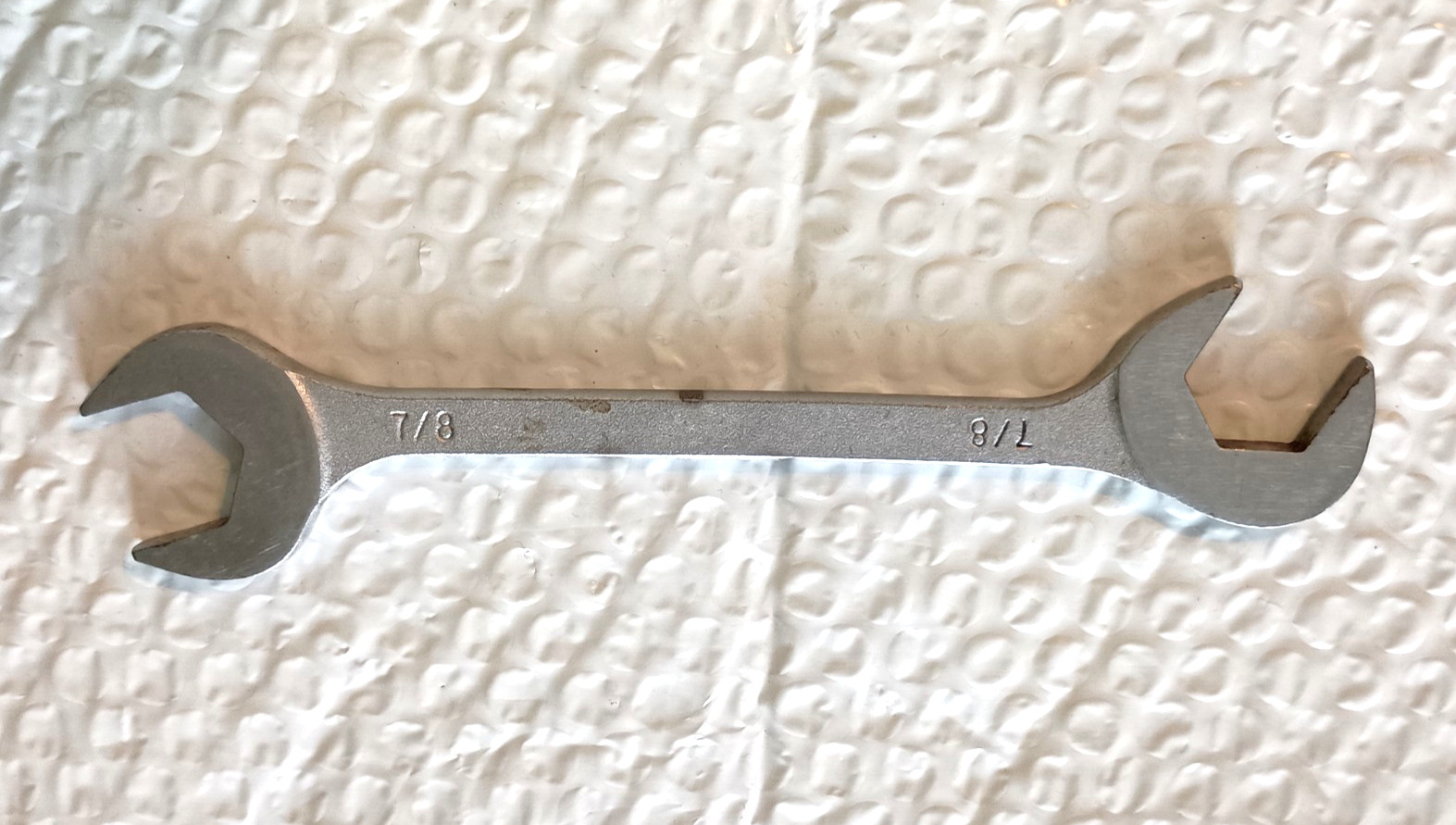 CORNWELL TOOLS USA AW2828, 7/8 ANGLE WRENCH, 8″ LONG.