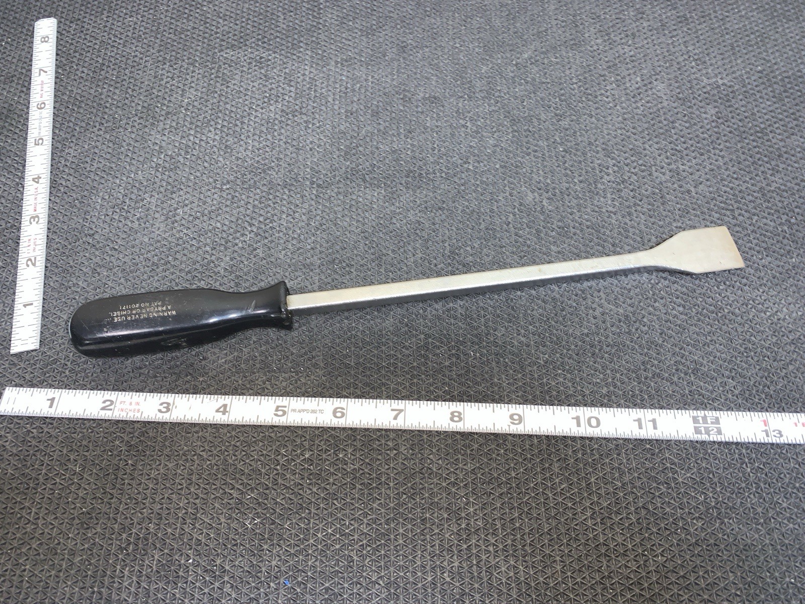 unused Carbon Scraper Snap On Tools CSA12C 12-7/8″ Black Hard Handle Rigid