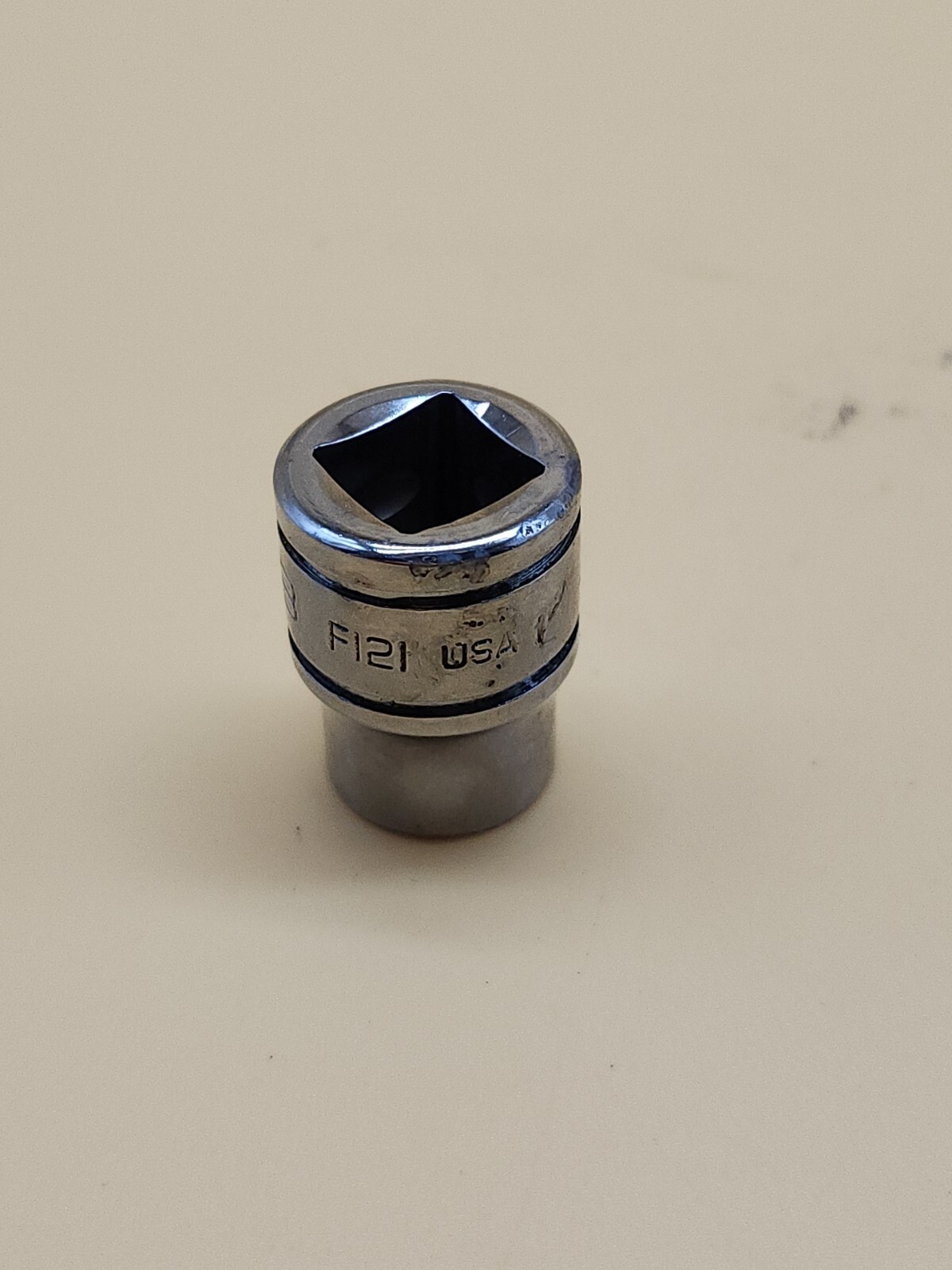 Snap-on Tools F121 3/8″ Drive 3/8″ SAE 12 point Shallow Chrome Socket USA