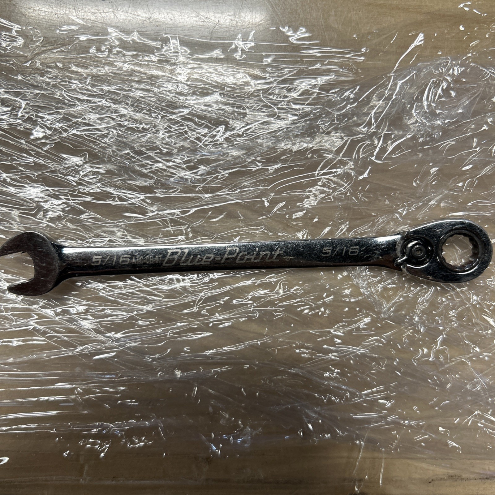 Blue Point 5/16″ Ratcheting Combination Wrench 12 Point Reversible BOER10