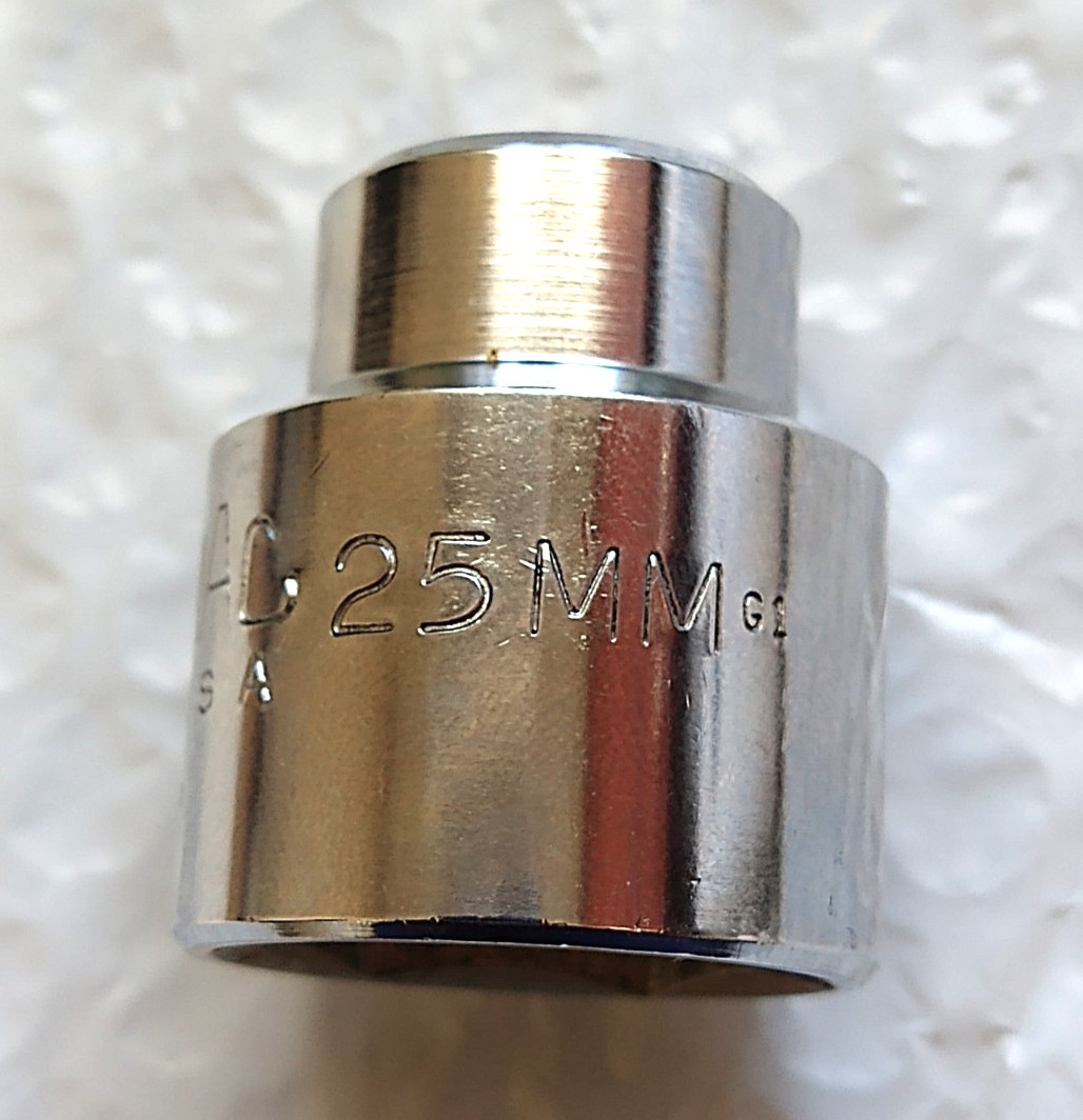 MAC TOOLS V6-25MM, 1/2″ DRIVE, 25MM. SOCKET, SHALLOW, 6 POINT.