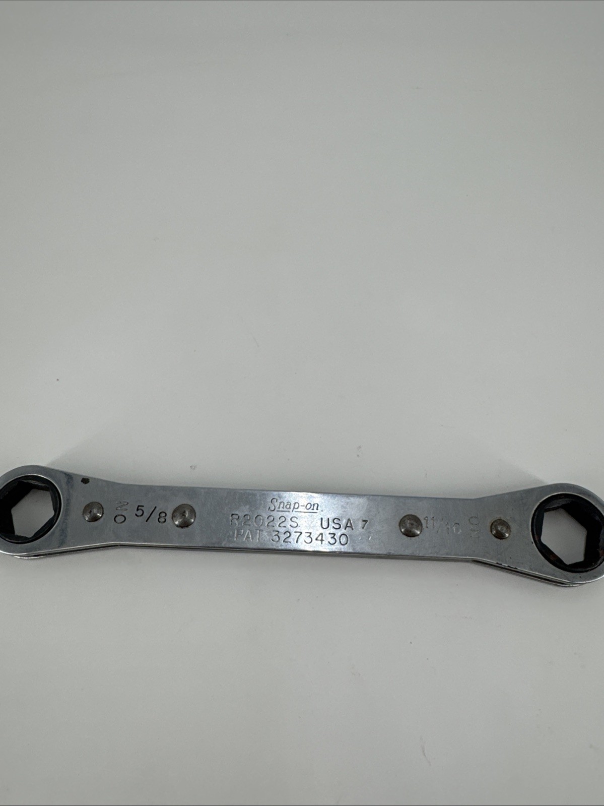 Snap On R2022S 5/8″ X 11/16″ 6 Point Ratcheting Box End Wrench USA Standard SAE