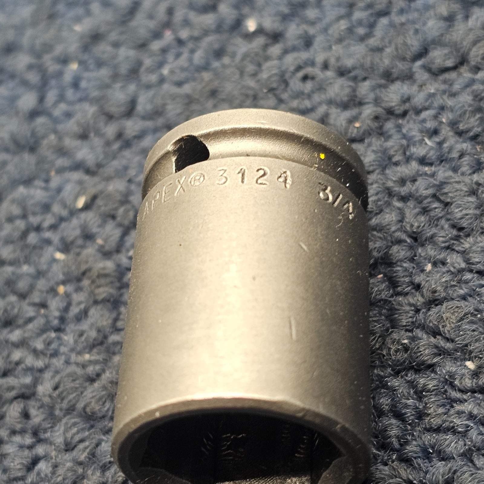 Apex 3124: 3/8» Square Drive 3/8» Square Drive 3/4″ Standard Impact Socket