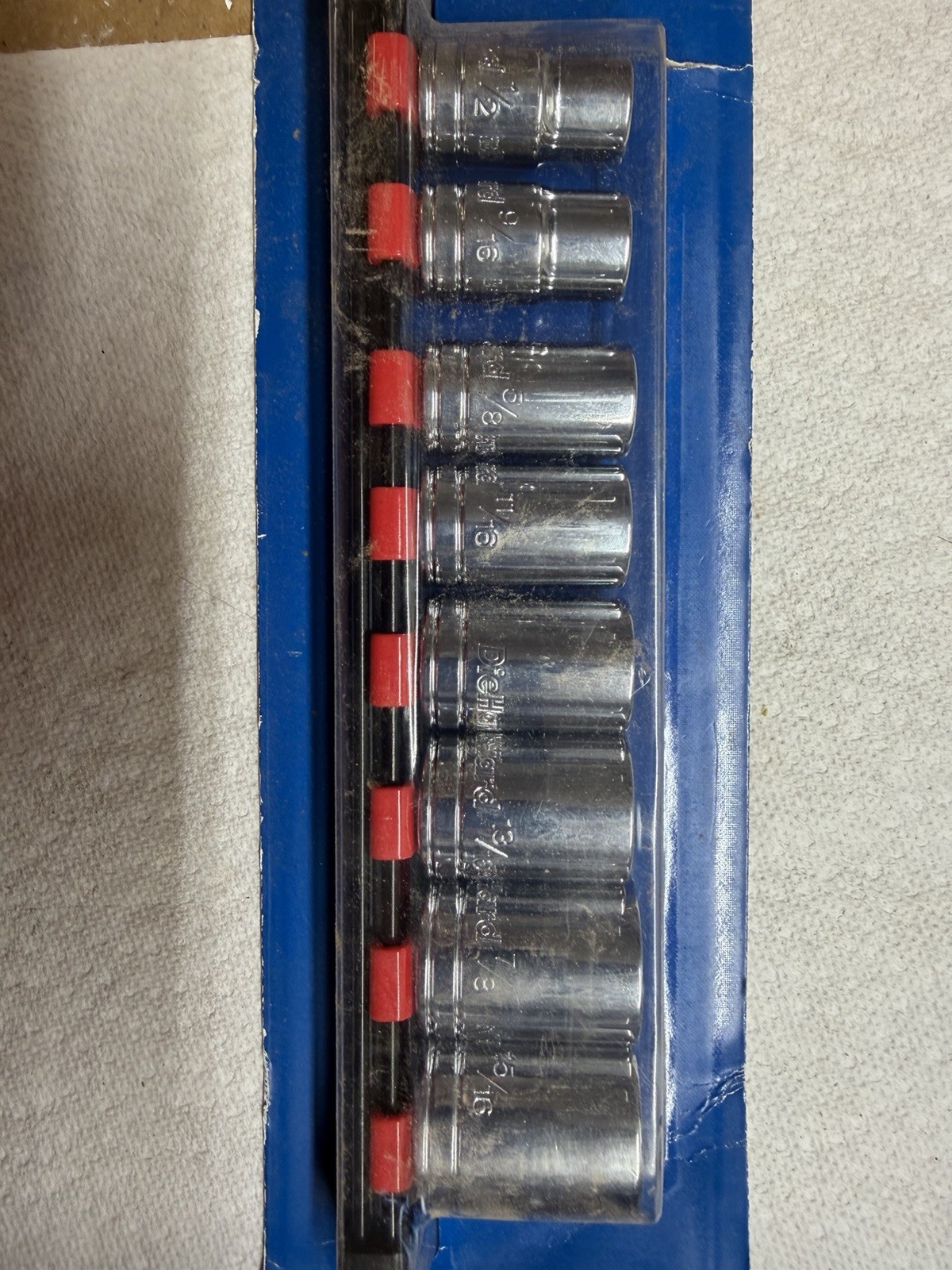 DieHard 1/2″ Drive 6-Point Shallow Socket Set, SAE, 8-Piece DHP55250