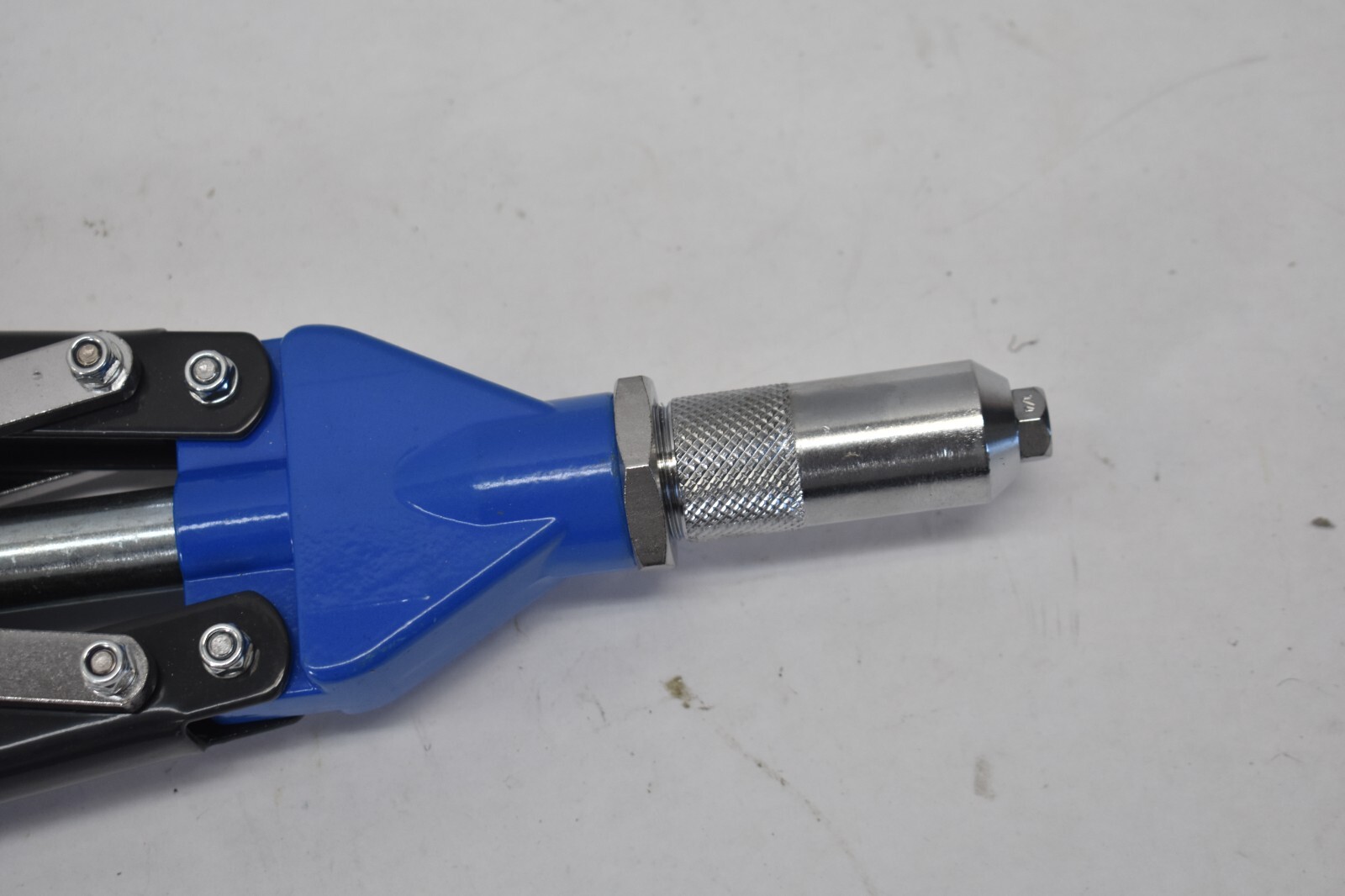 Tool Aid 1/4″ Heavy Duty Riveter Rivet Gun For Steel/Aluminum Rivets 19800 READ