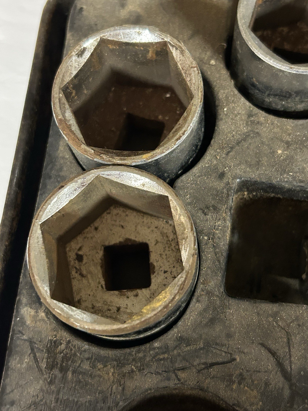 Vintage Pittsburgh Chrome Vanadium Socket Set Metal Box MISSING 3 Pieces