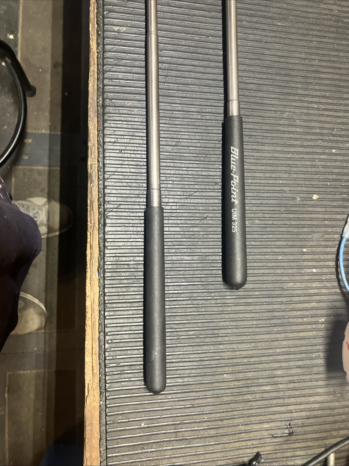 Used Blue Point UIM225 And UIM325 Round Extension Mirrors