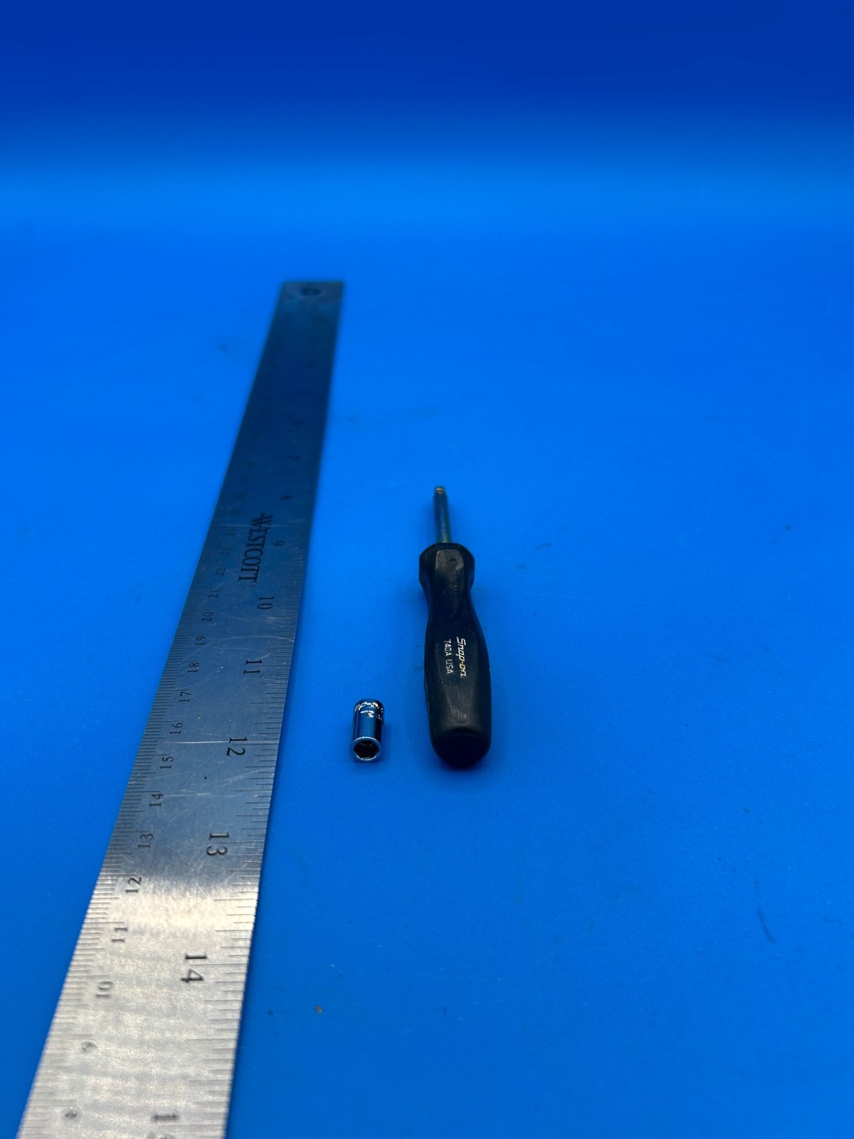 Snap-on Tools Mini Socket Set Bit Driver 1/8” Drive 2 Pcs T40A USA T-5-12